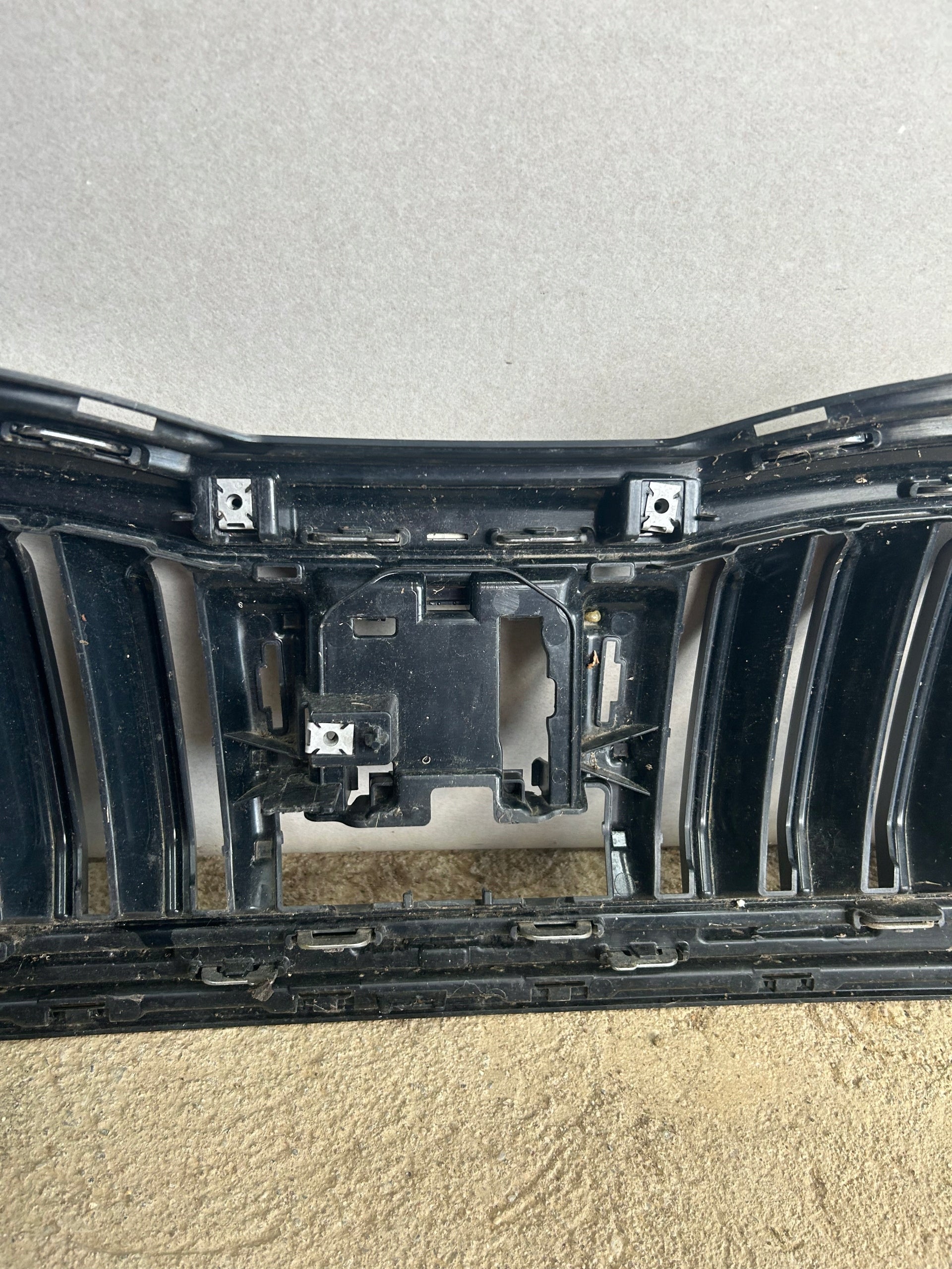 Kühlergrill Skoda OCTAVIA 4 OCTAVIA IV FRONTGRILL 5E3807724 Kühlergitter