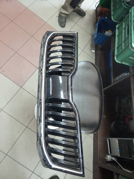 Kühlergrill Skoda OCTAVIA III FRONTGRILL 5e0853653c Kühlergitter