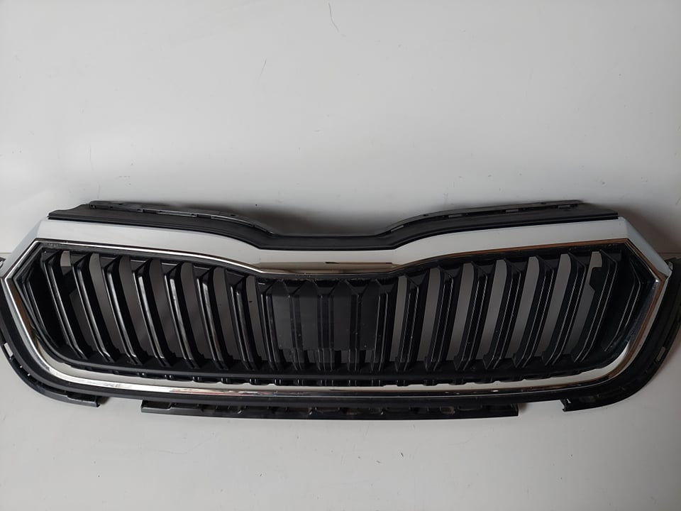 Kühlergrill Skoda OCTAVIA IV FRONTGRILL Kühlergitter