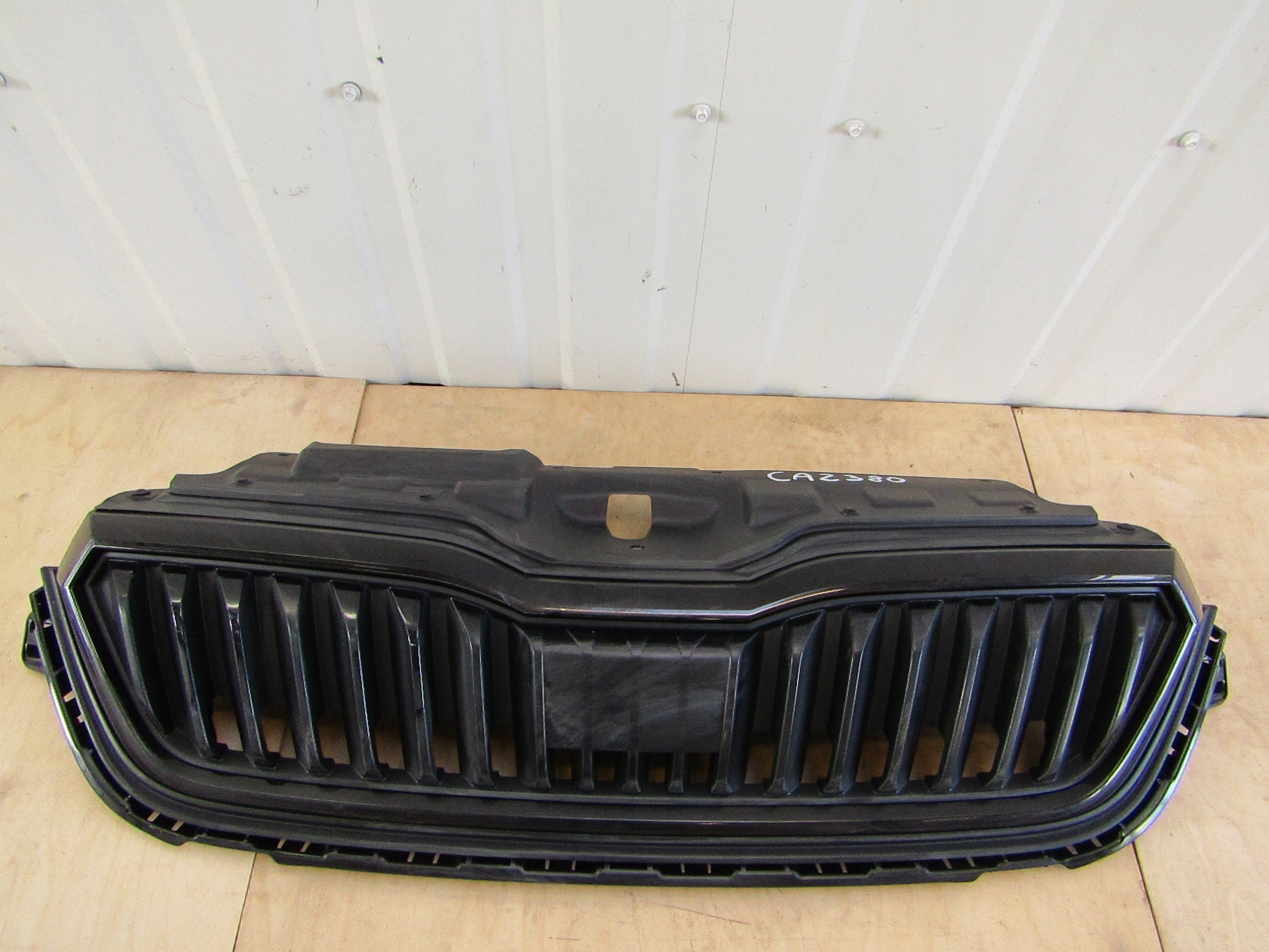 Kühlergrill Skoda SCALA FRONTGRILL 657853343 Kühlergitter