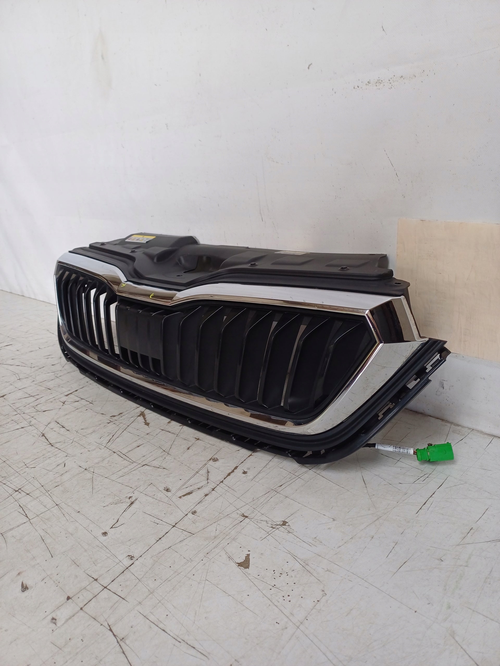 Kühlergrill Skoda SCALA FRONTGRILL 65785365365 Kühlergitter