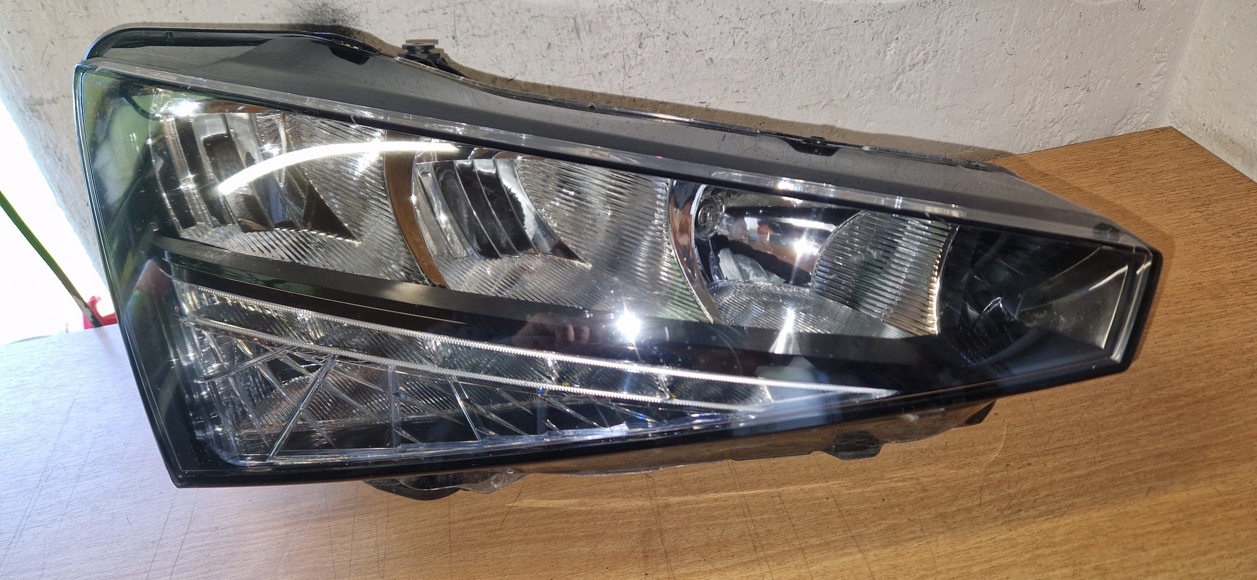 Kühlergrill Skoda SCALA FRONTGRILL Kühlergitter