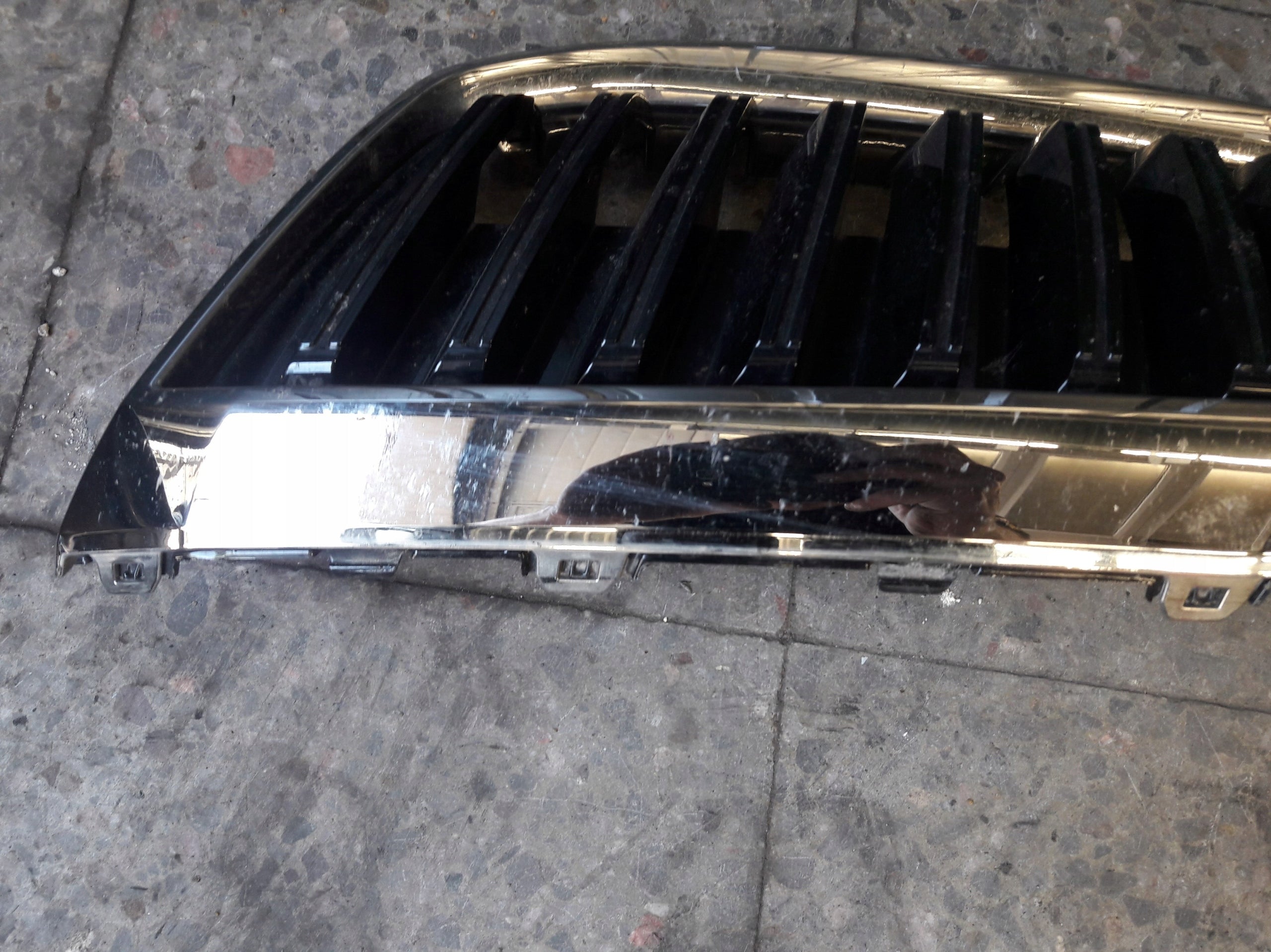 Kühlergrill Skoda SUPERB 3 FRONTGRILL 3v0853653ga Kühlergitter