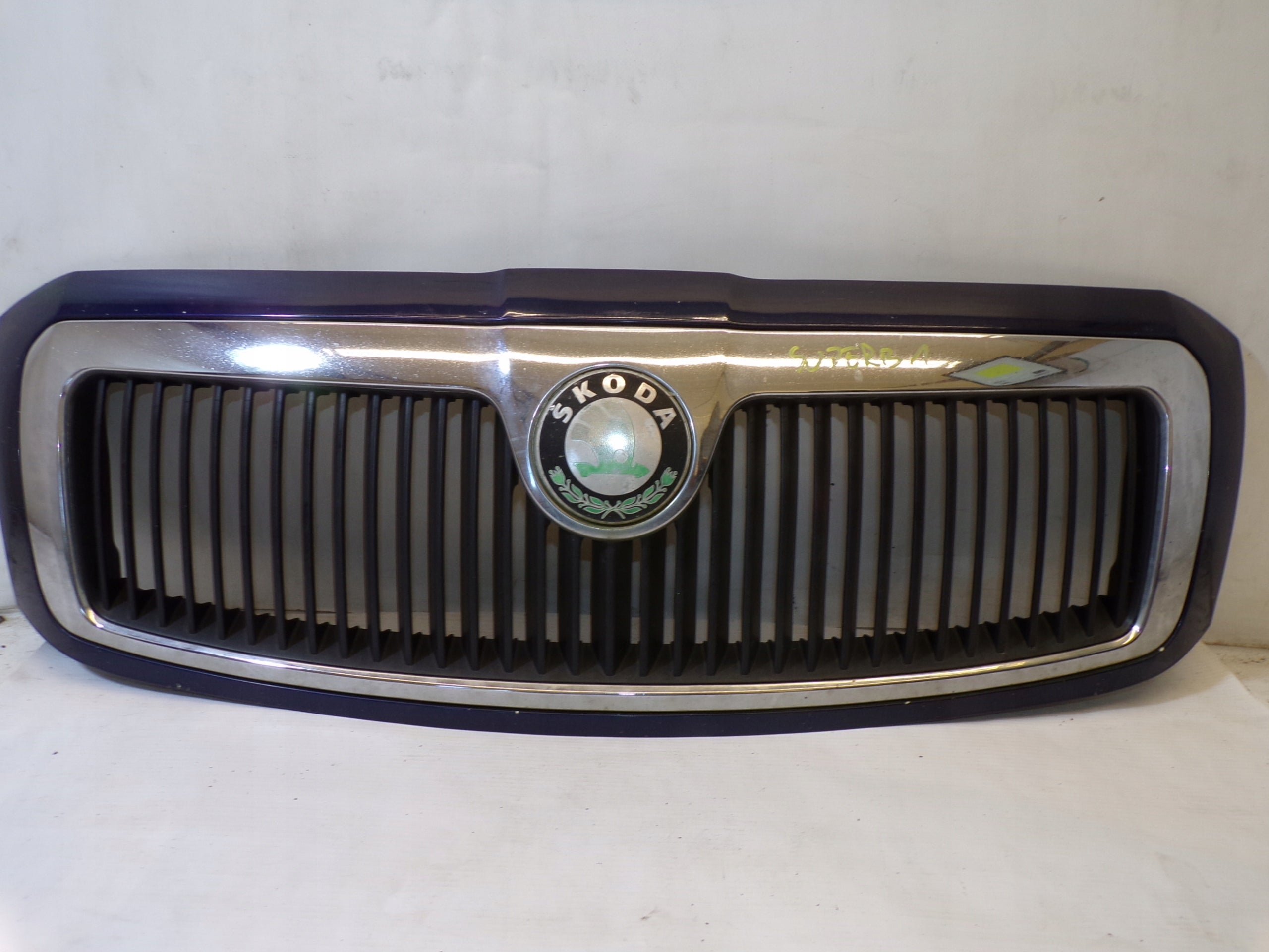 Kühlergrill Skoda SUPERB 1 FRONTGRILL Kühlergitter