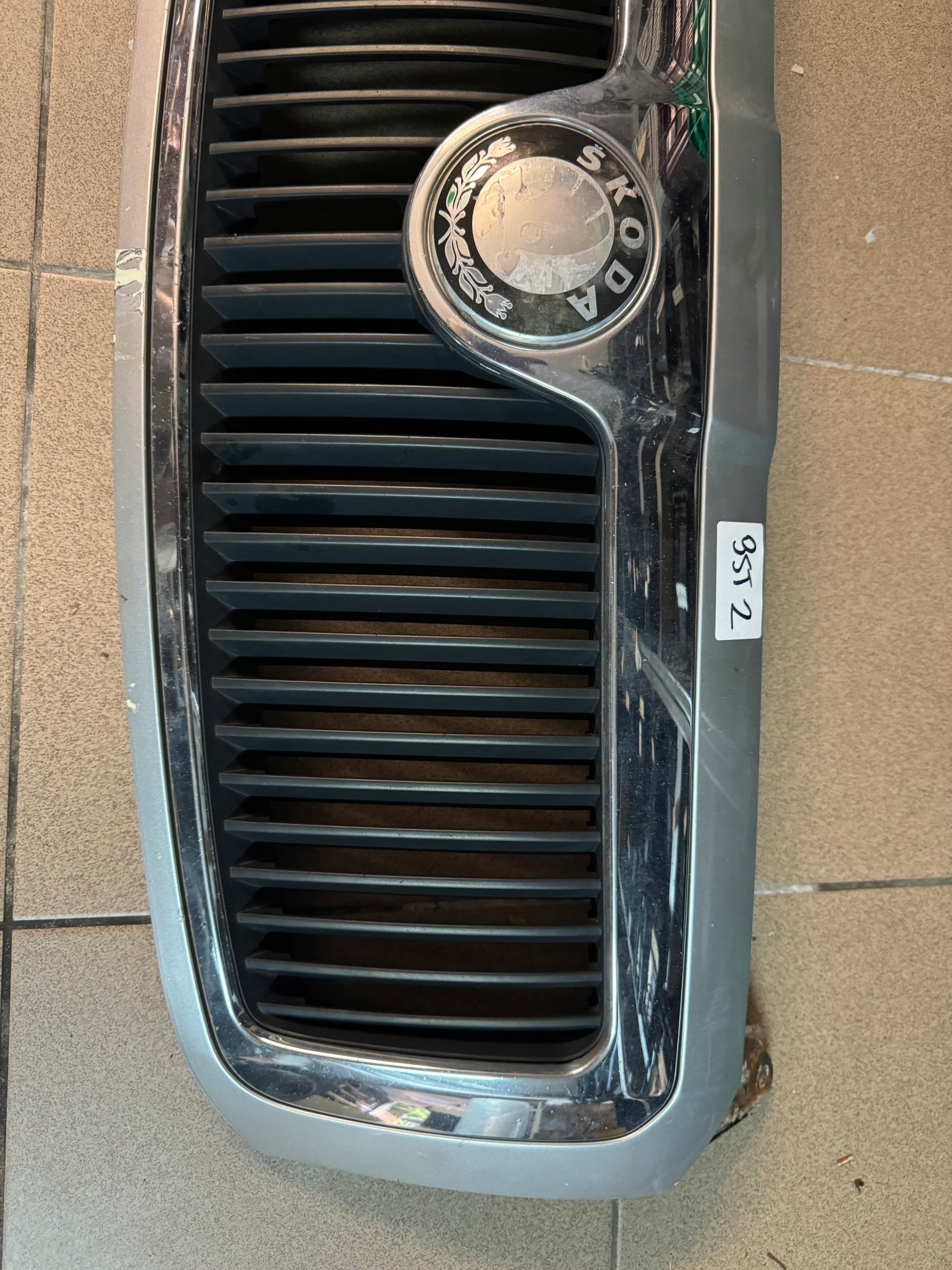 Kühlergrill Skoda SUPERB I FRONTGRILL Kühlergitter