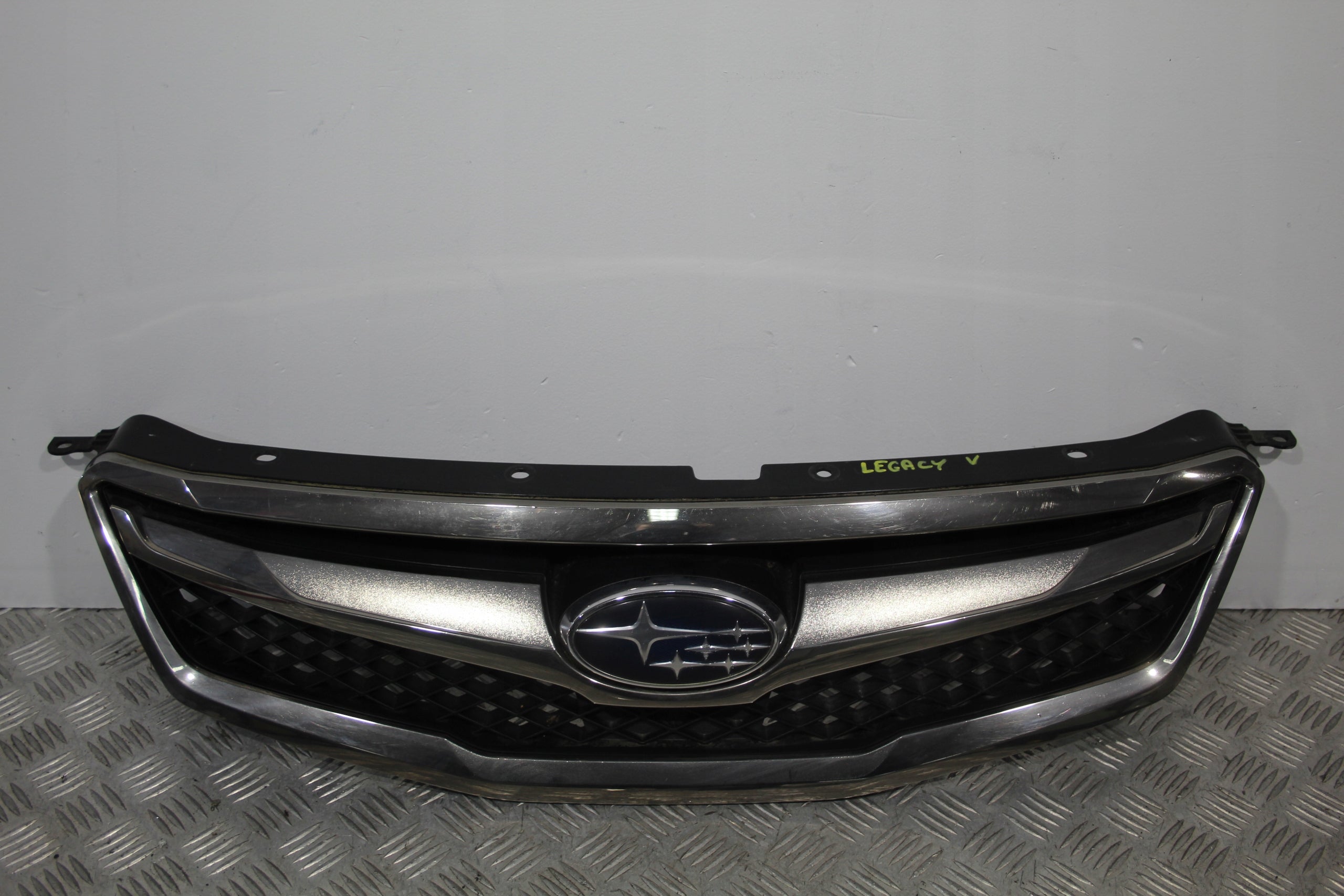 Kühlergrill Subaru LEGACY FRONTGRILL Kühlergitter