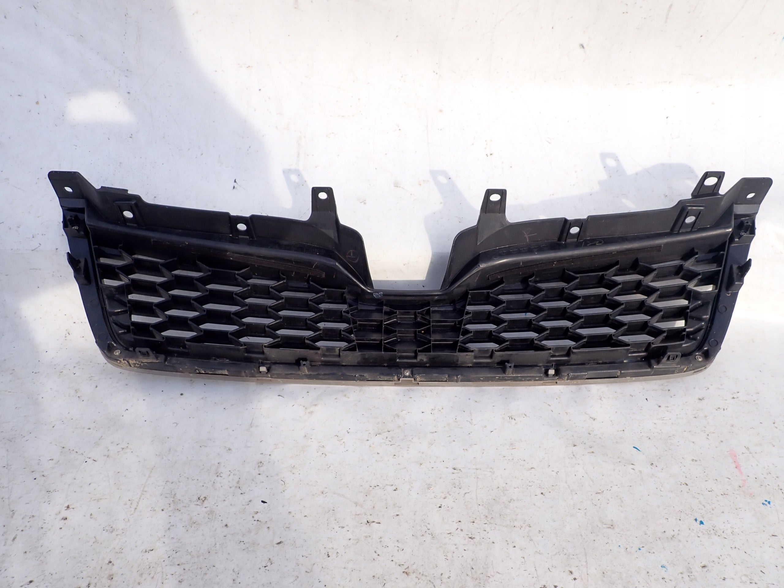 Kühlergrill Subaru FORESTER IV FRONTGRILL 91122SG06091 Kühlergitter