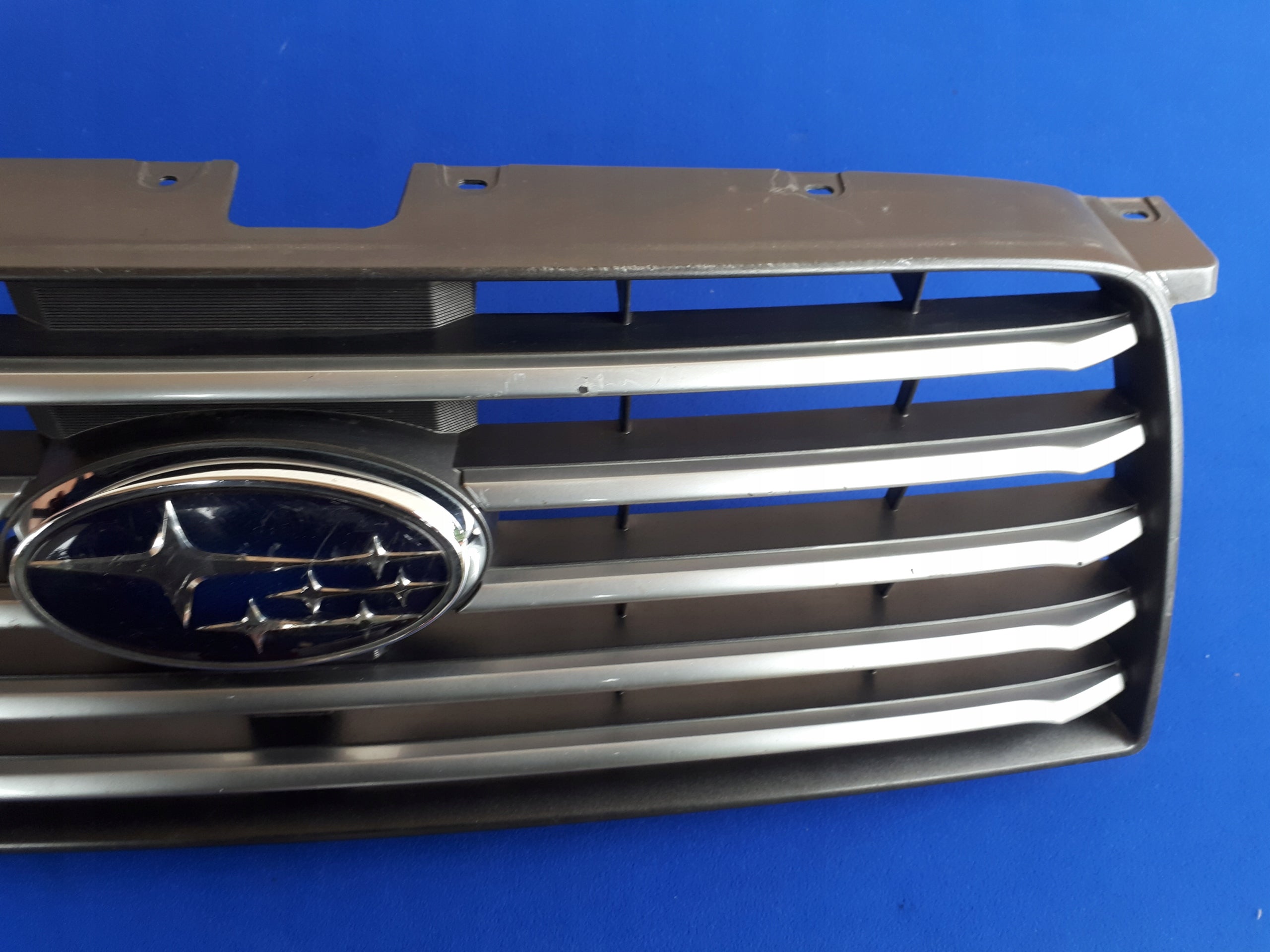 Kühlergrill Subaru FORESTER FRONTGRILL 2005200805 Kühlergitter