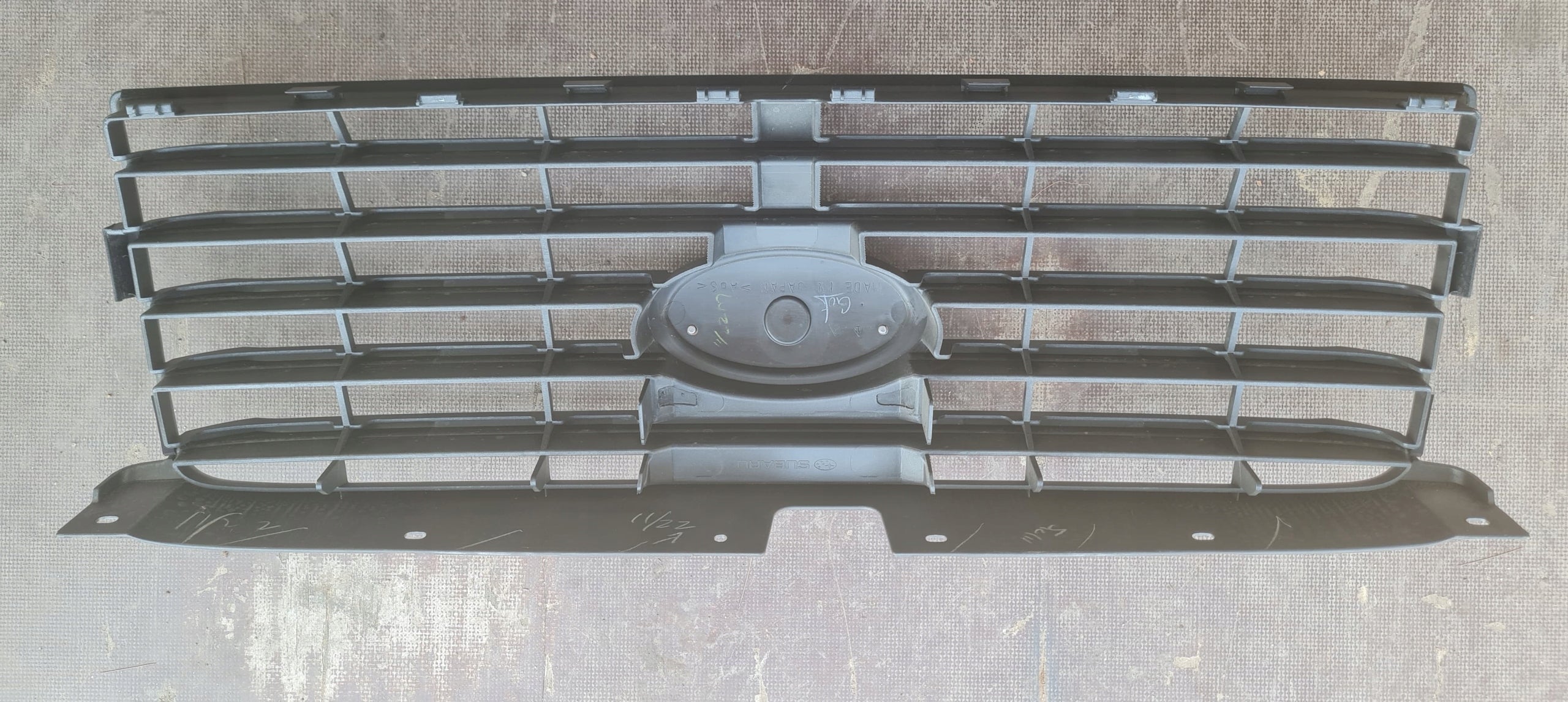 Kühlergrill Subaru FORESTER FRONTGRILL 2005200805 Kühlergitter