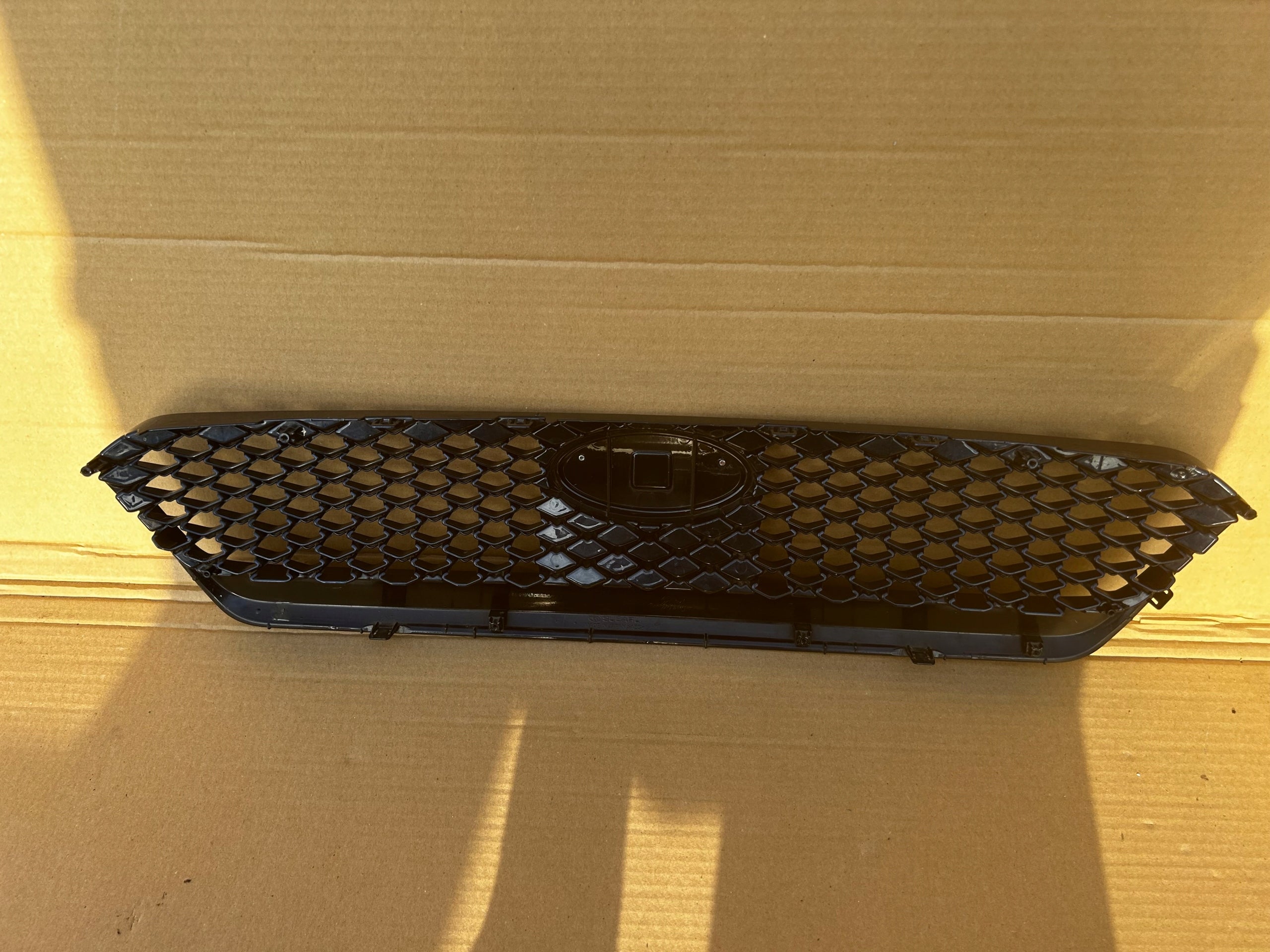 Kühlergrill Subaru WRX IMPREZA FRONTGRILL 91121VA000 Kühlergitter