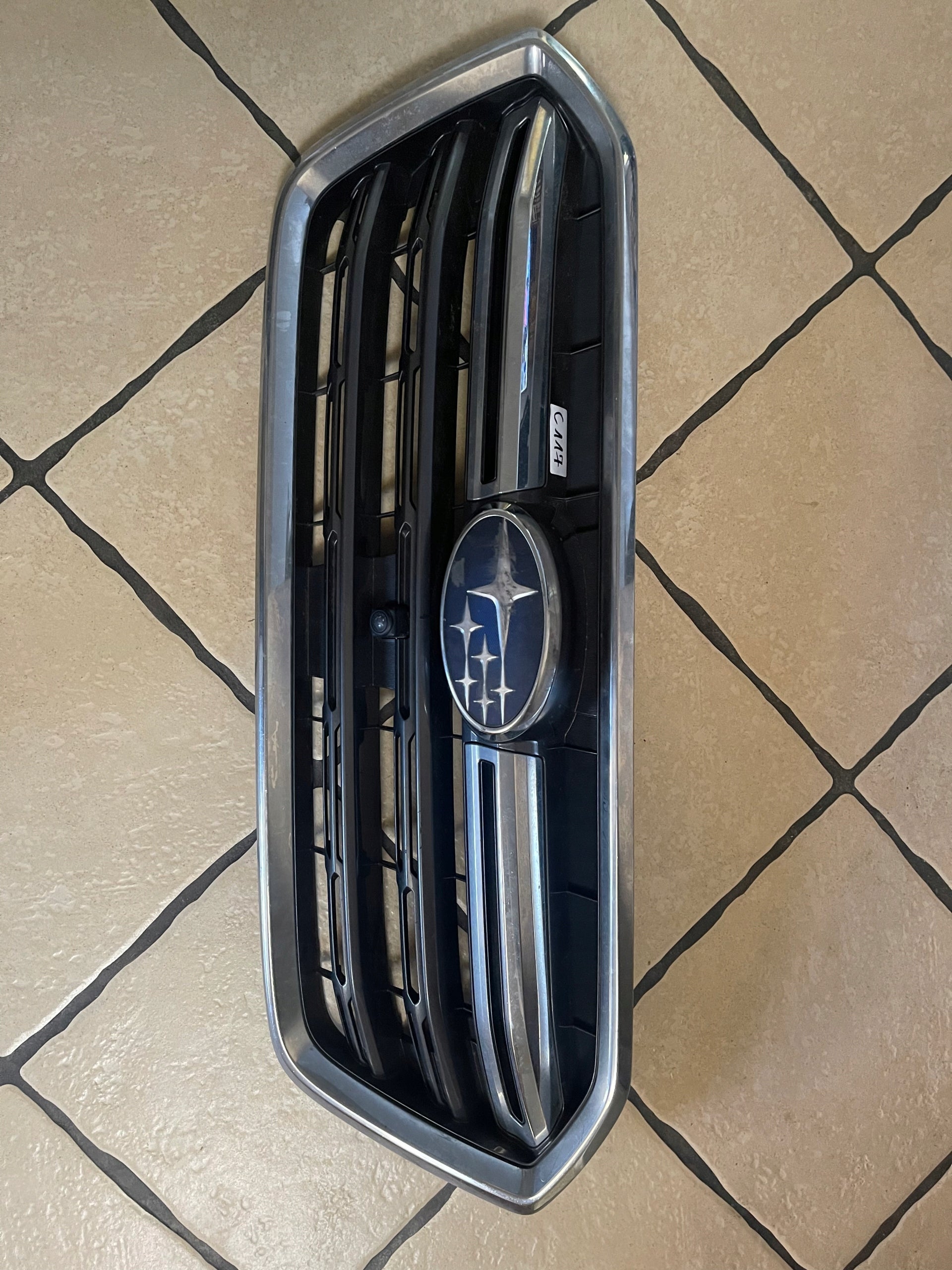 Kühlergrill Subaru OUTBACK 2 FRONTGRILL Kühlergitter