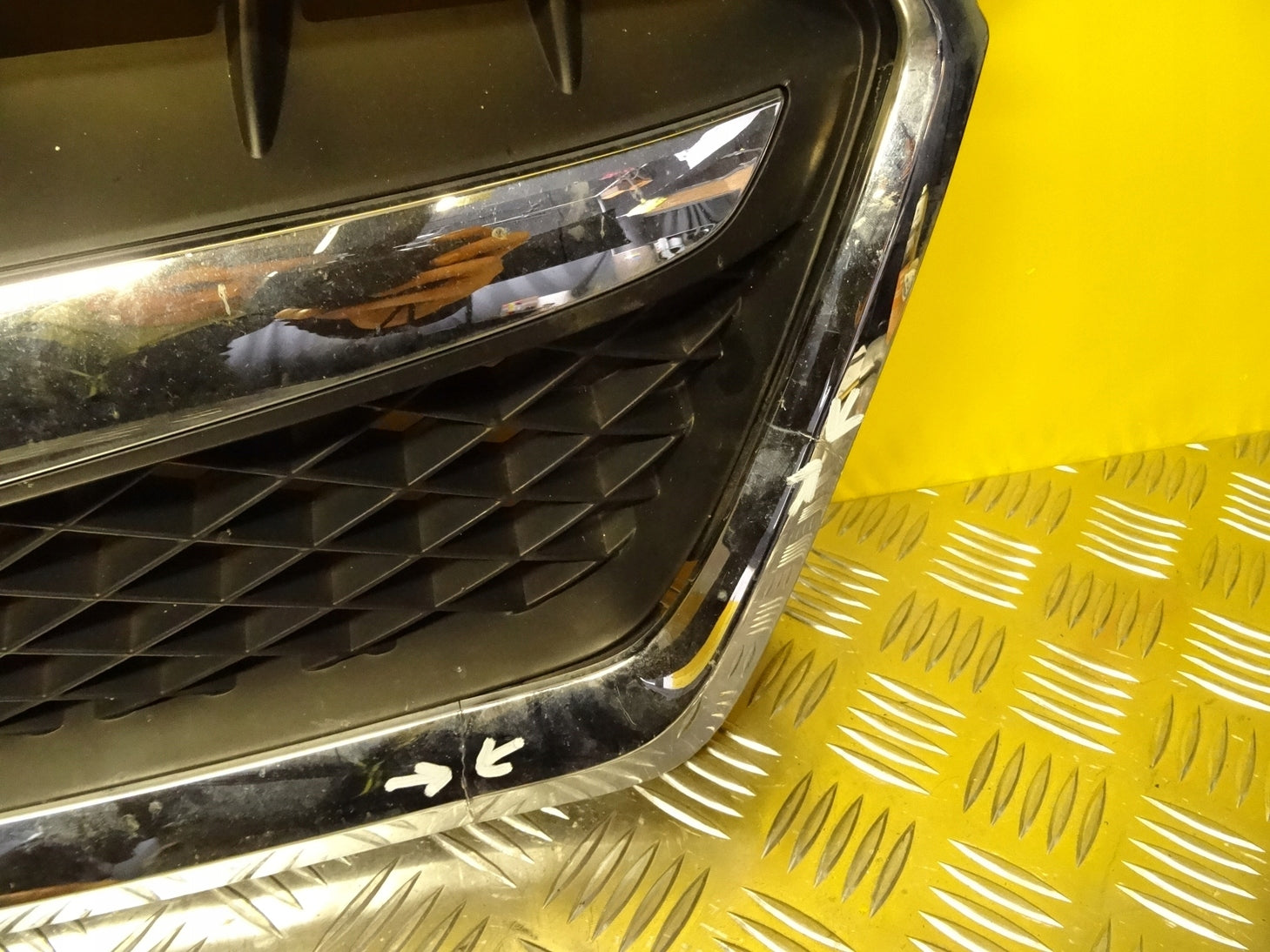 Kühlergrill Subaru XV 2 FRONTGRILL Kühlergitter