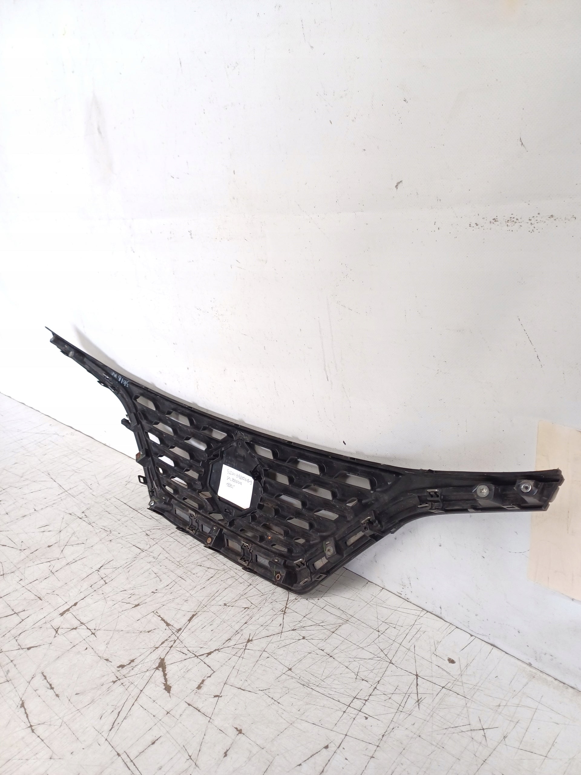 Kühlergrill Suzuki BALENO FRONTGRILL 7174368P0 Kühlergitter