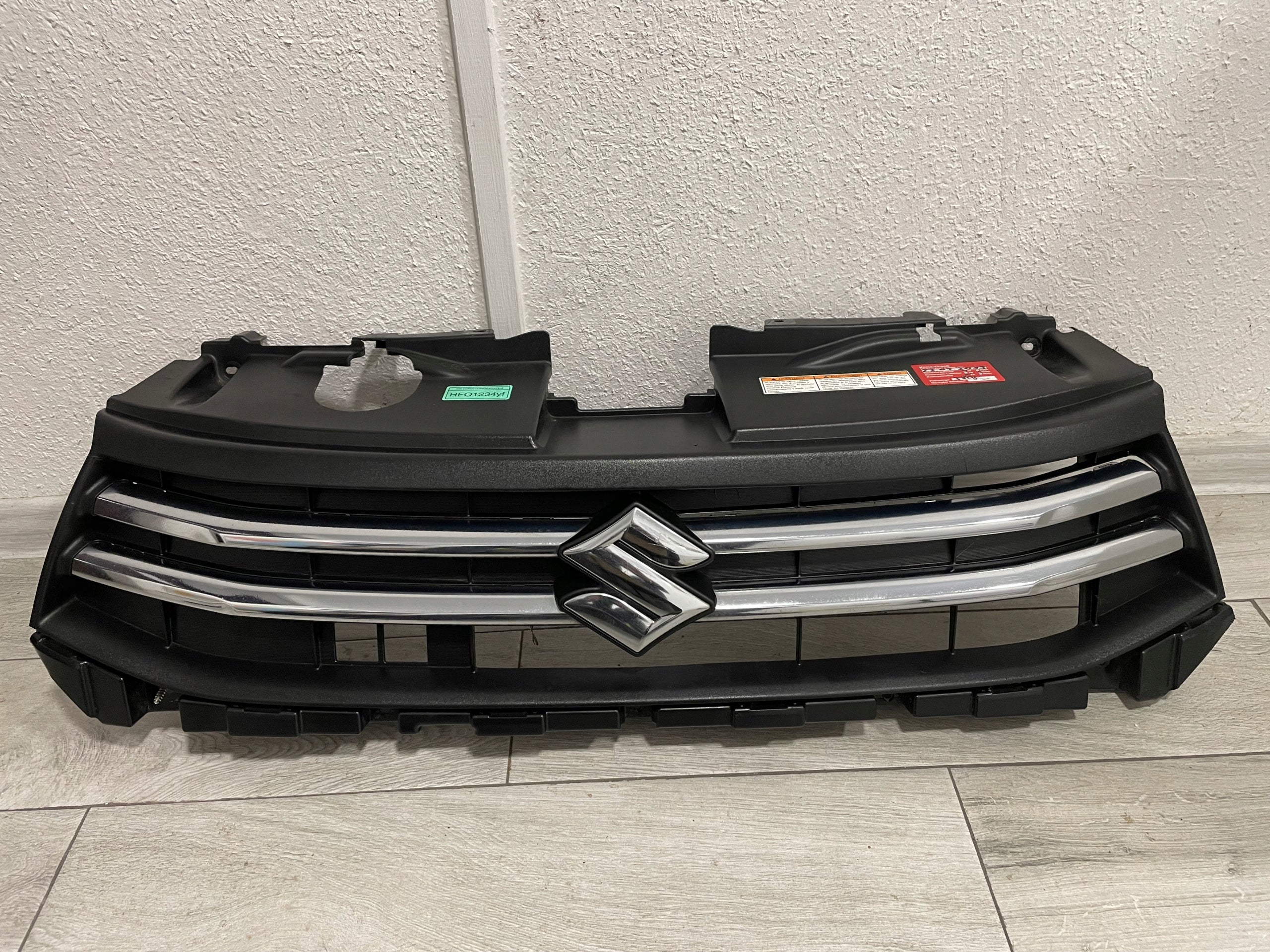 Kühlergrill Suzuki CELERIO FRONTGRILL 7174184m1 Kühlergitter