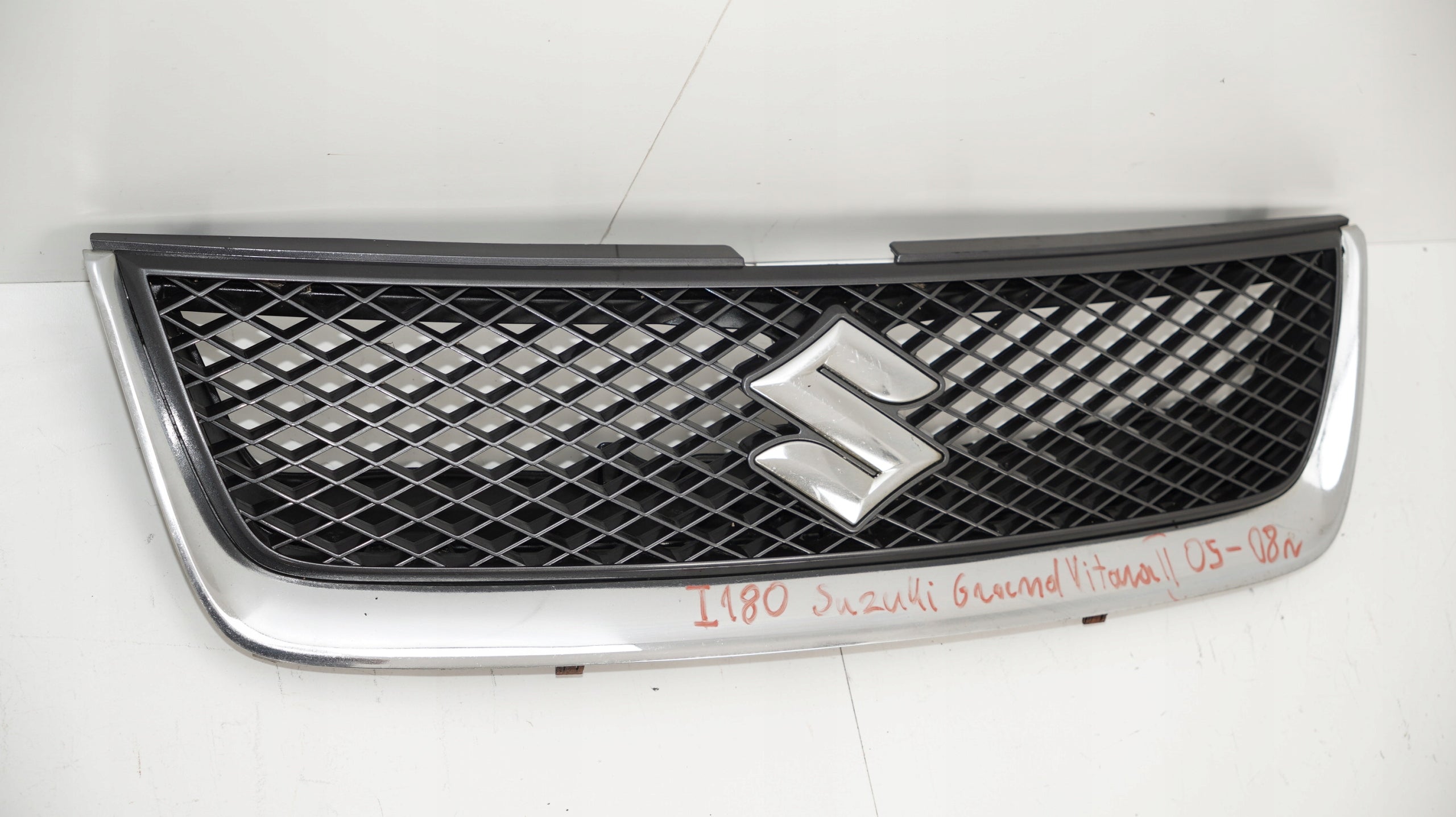 Kühlergrill Suzuki VITARA II 2 GRAND VITARA FRONTGRILL Kühlergitter