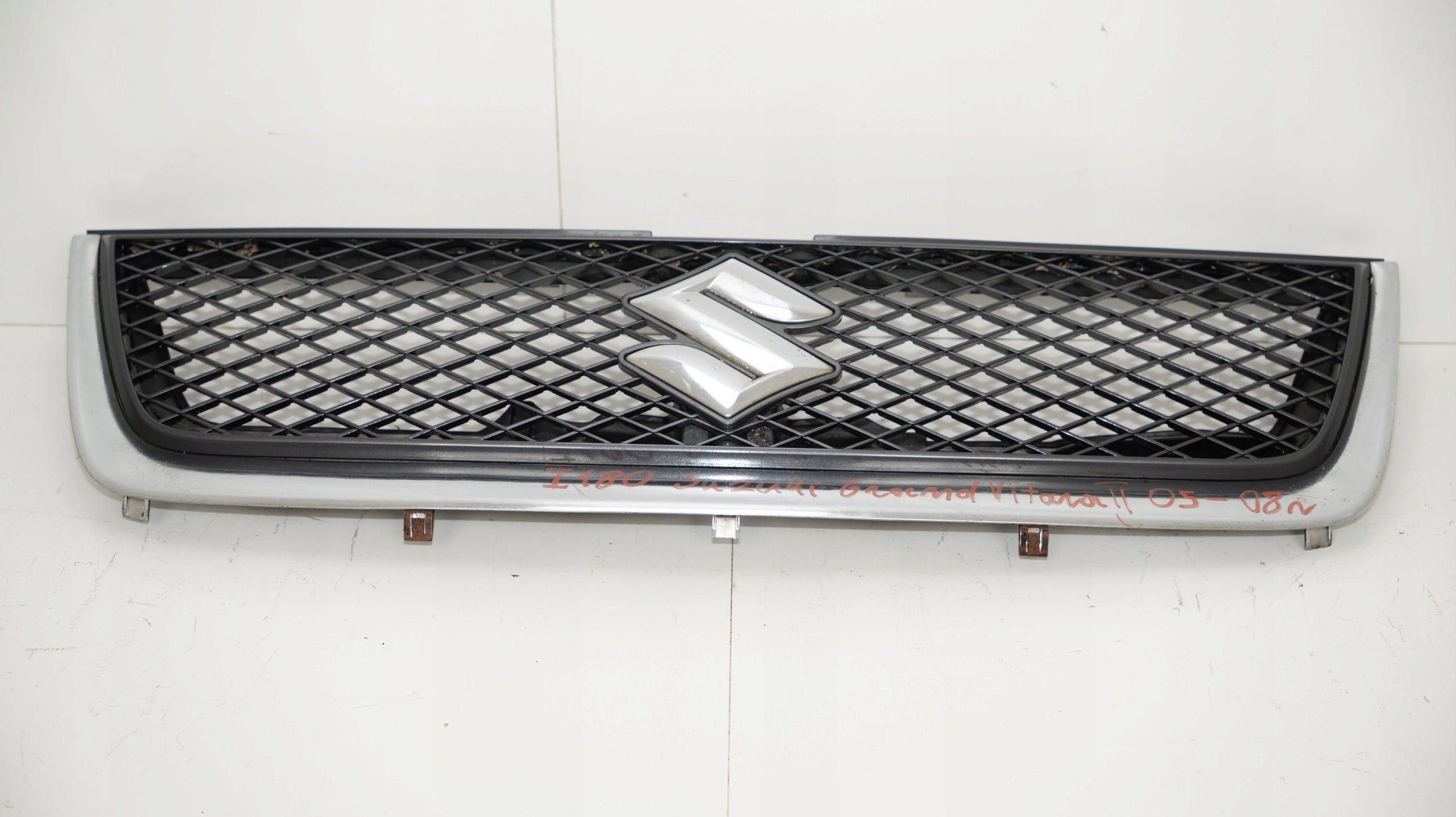 Kühlergrill Suzuki VITARA II 2 GRAND VITARA FRONTGRILL Kühlergitter