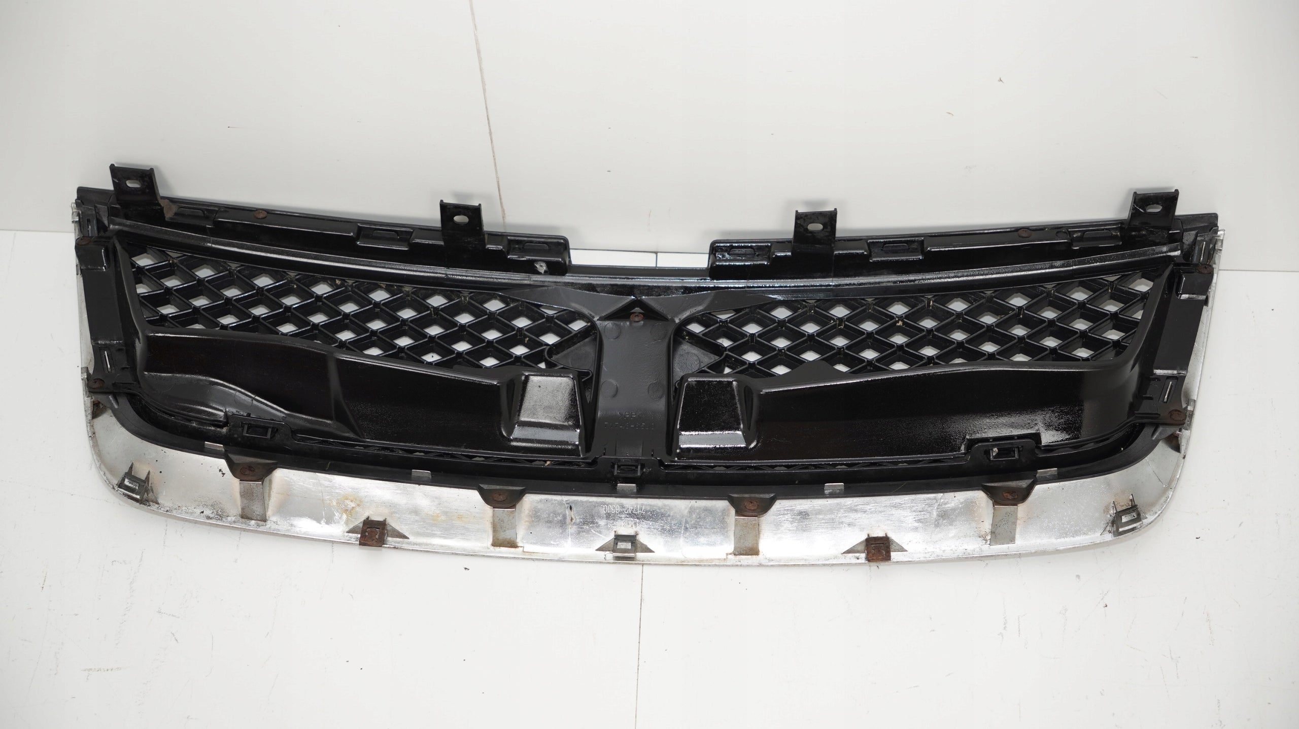 Kühlergrill Suzuki VITARA II 2 GRAND VITARA FRONTGRILL Kühlergitter