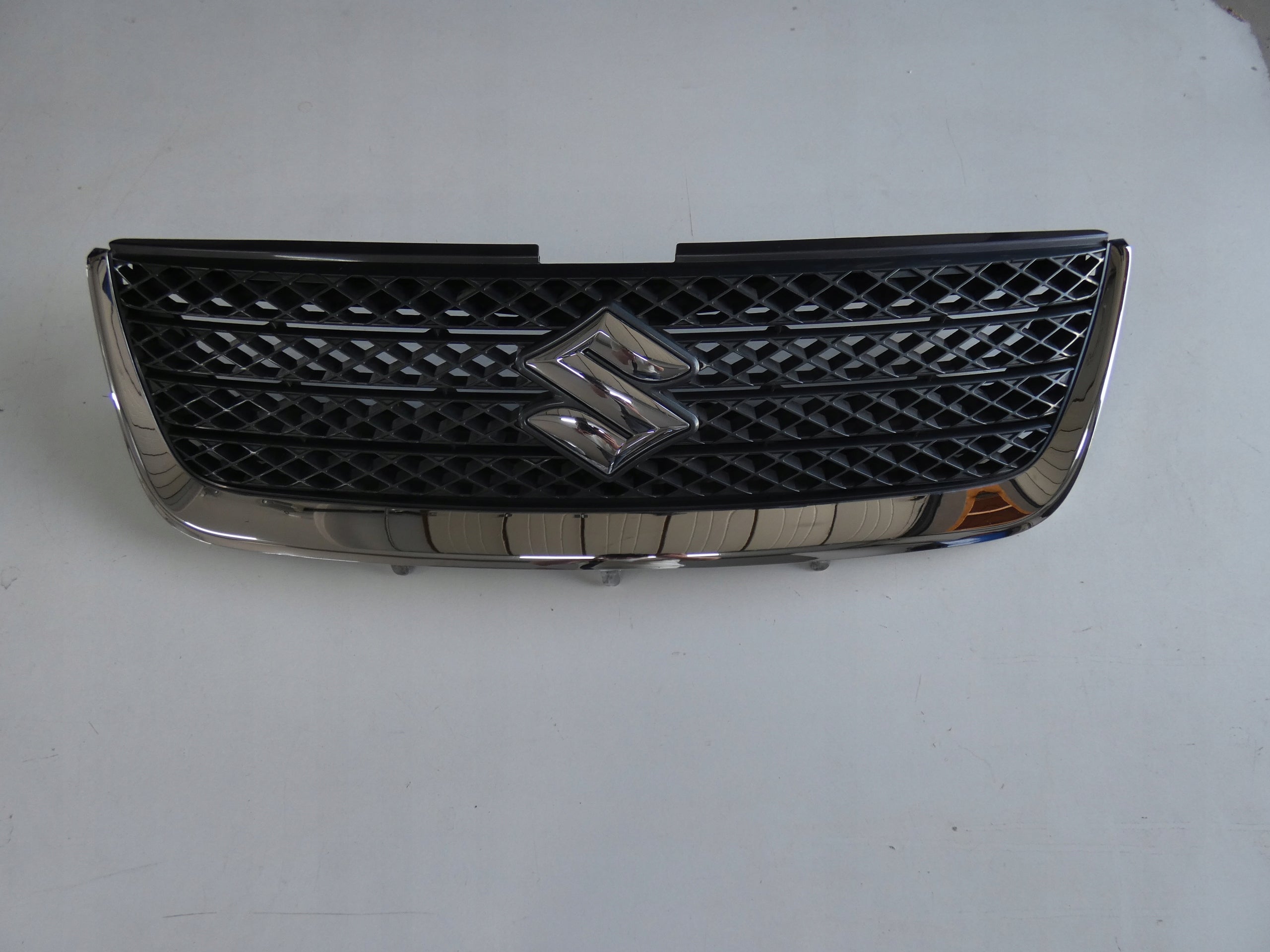 Kühlergrill Suzuki GRAND VITARA FRONTGRILL Kühlergitter