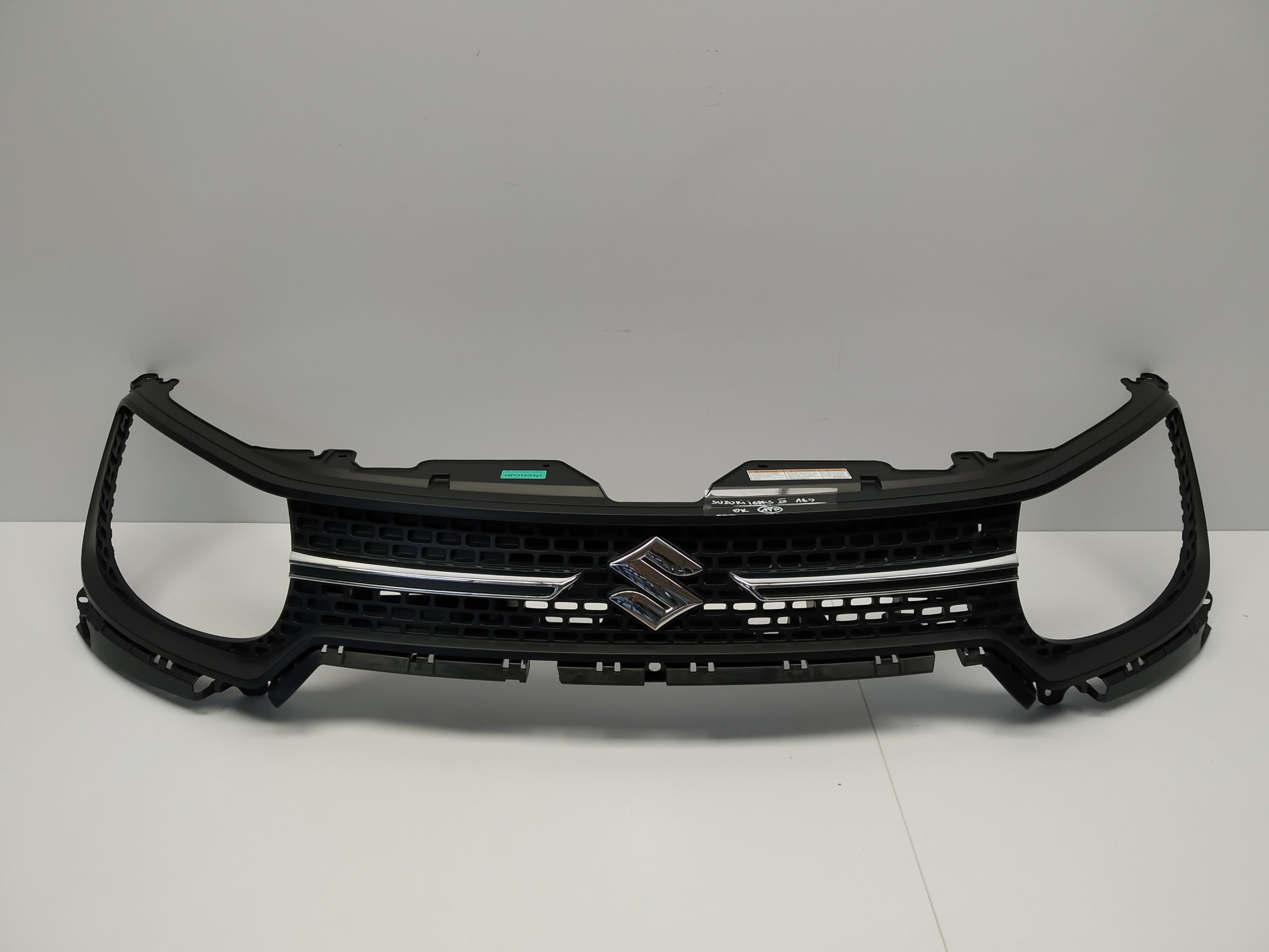 Kühlergrill Suzuki I IGNIS IGNIS III FRONTGRILL 7211162R0 Kühlergitter