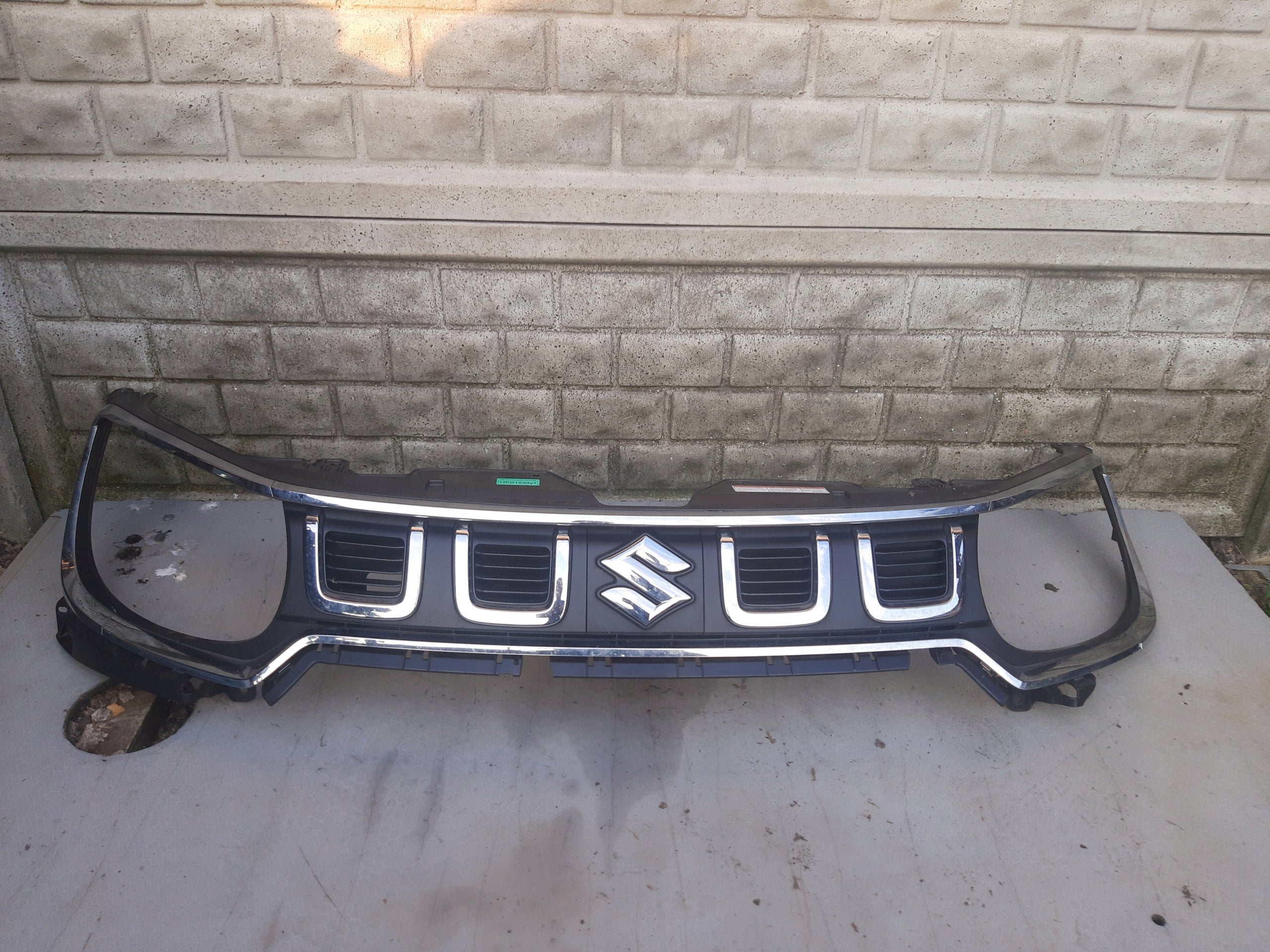  Kühlergrill Suzuki IGNIS III I IGNIS FRONTGRILL 7211173S0C Kühlergitter product image