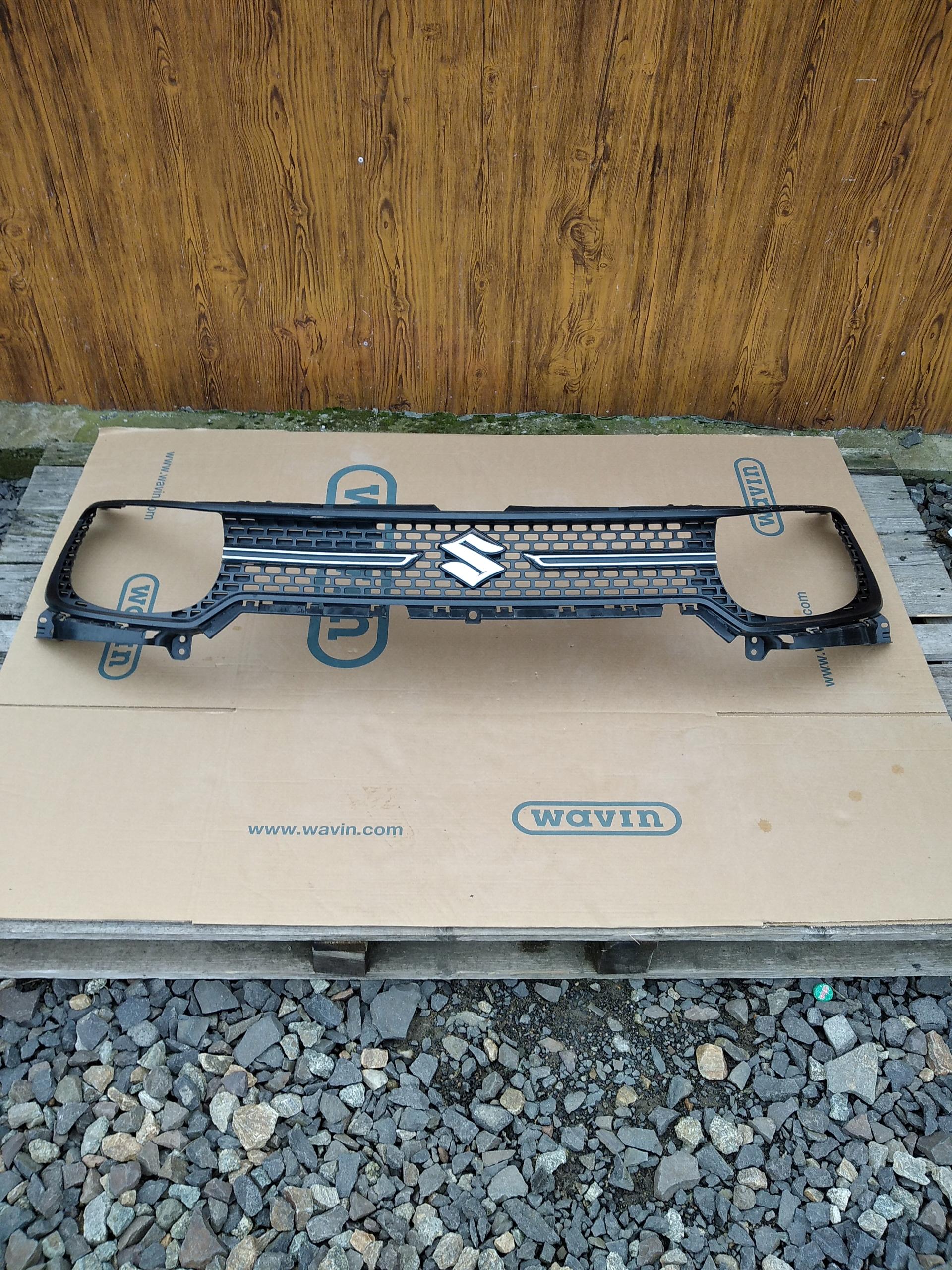 Kühlergrill Suzuki IGNIS III I IGNIS FRONTGRILL 7211162R07 Kühlergitter