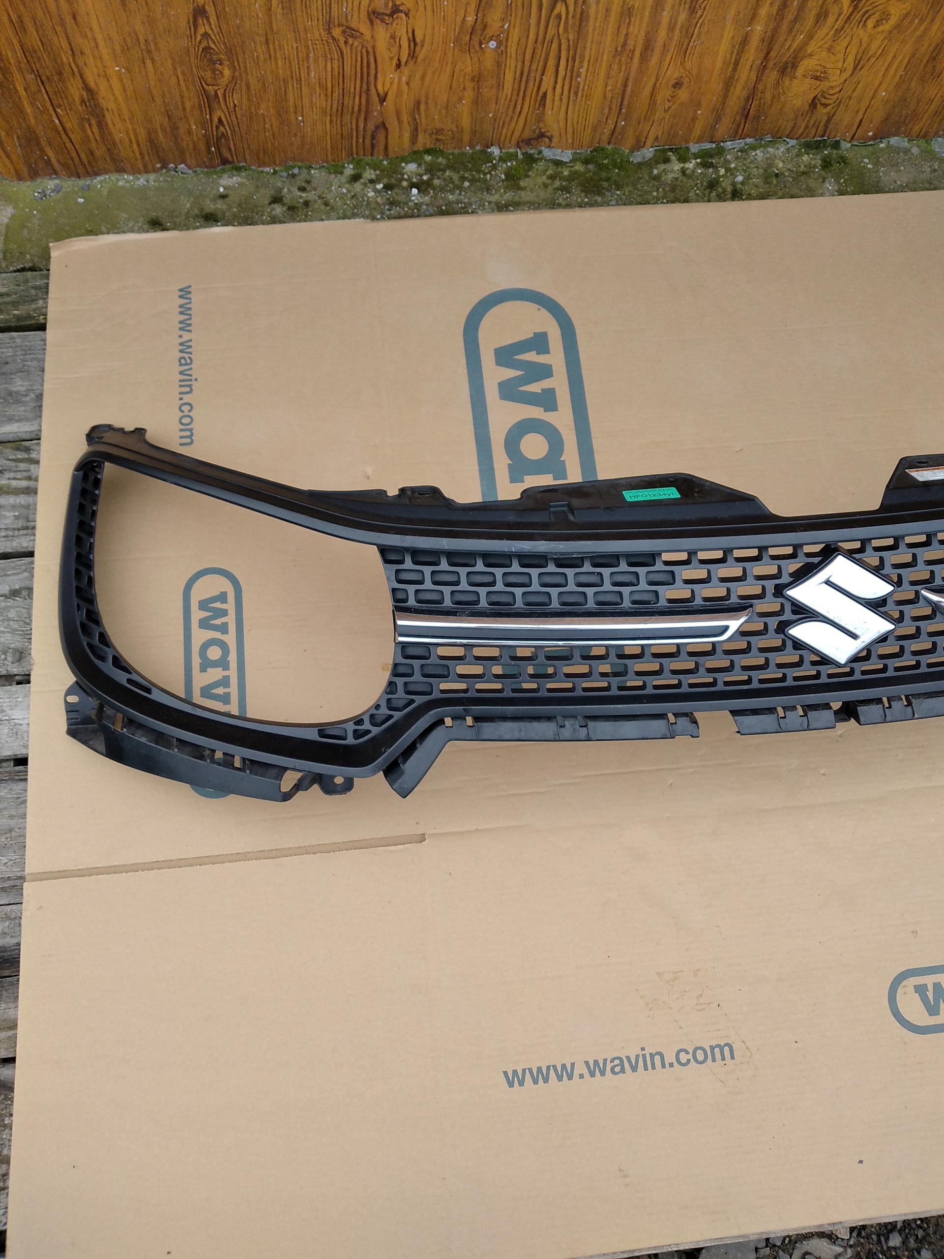 Kühlergrill Suzuki IGNIS III I IGNIS FRONTGRILL 7211162R07 Kühlergitter