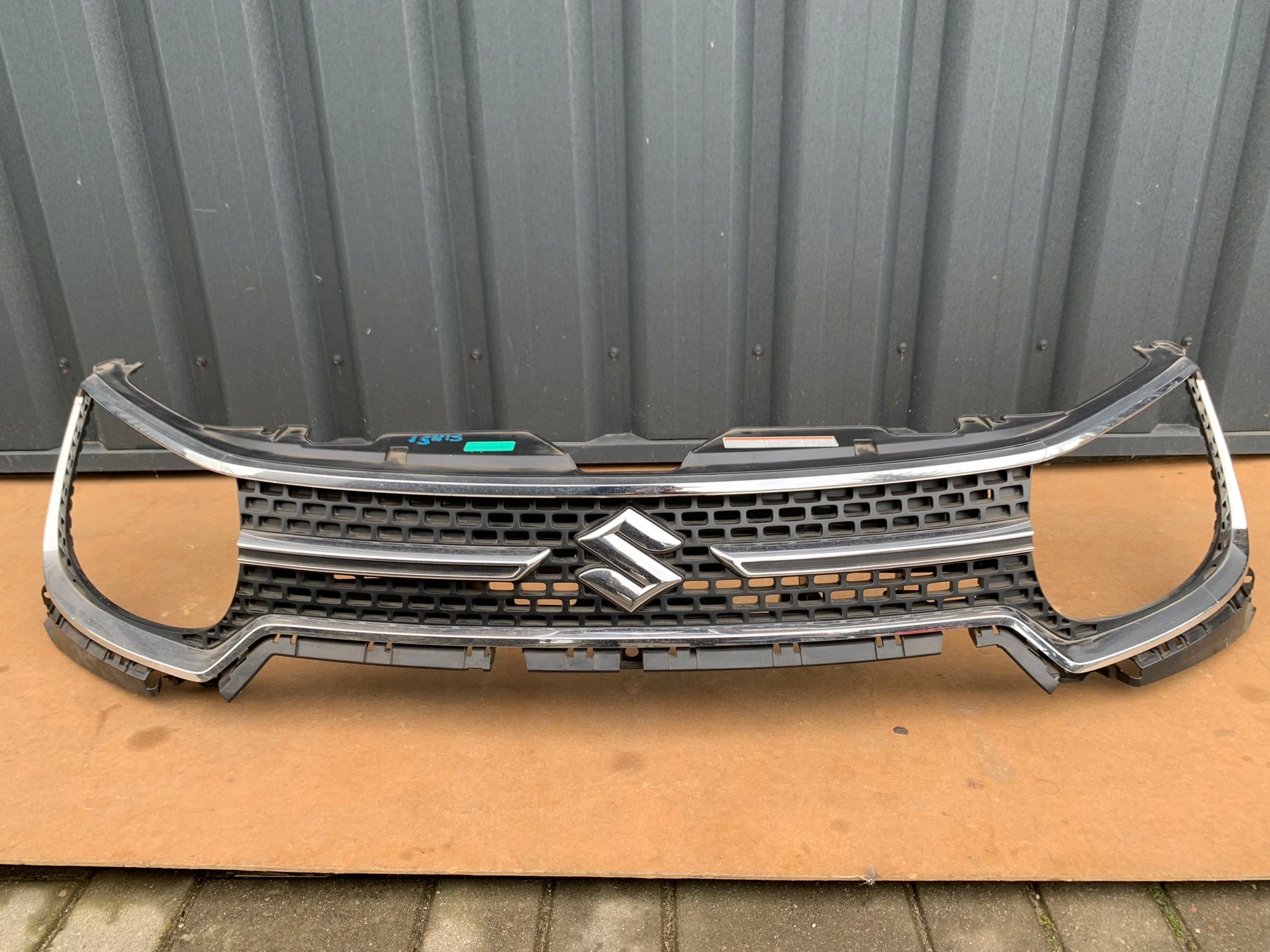  Kühlergrill Suzuki I IGNIS IGNIS III FRONTGRILL 7211262R0S Kühlergitter product image