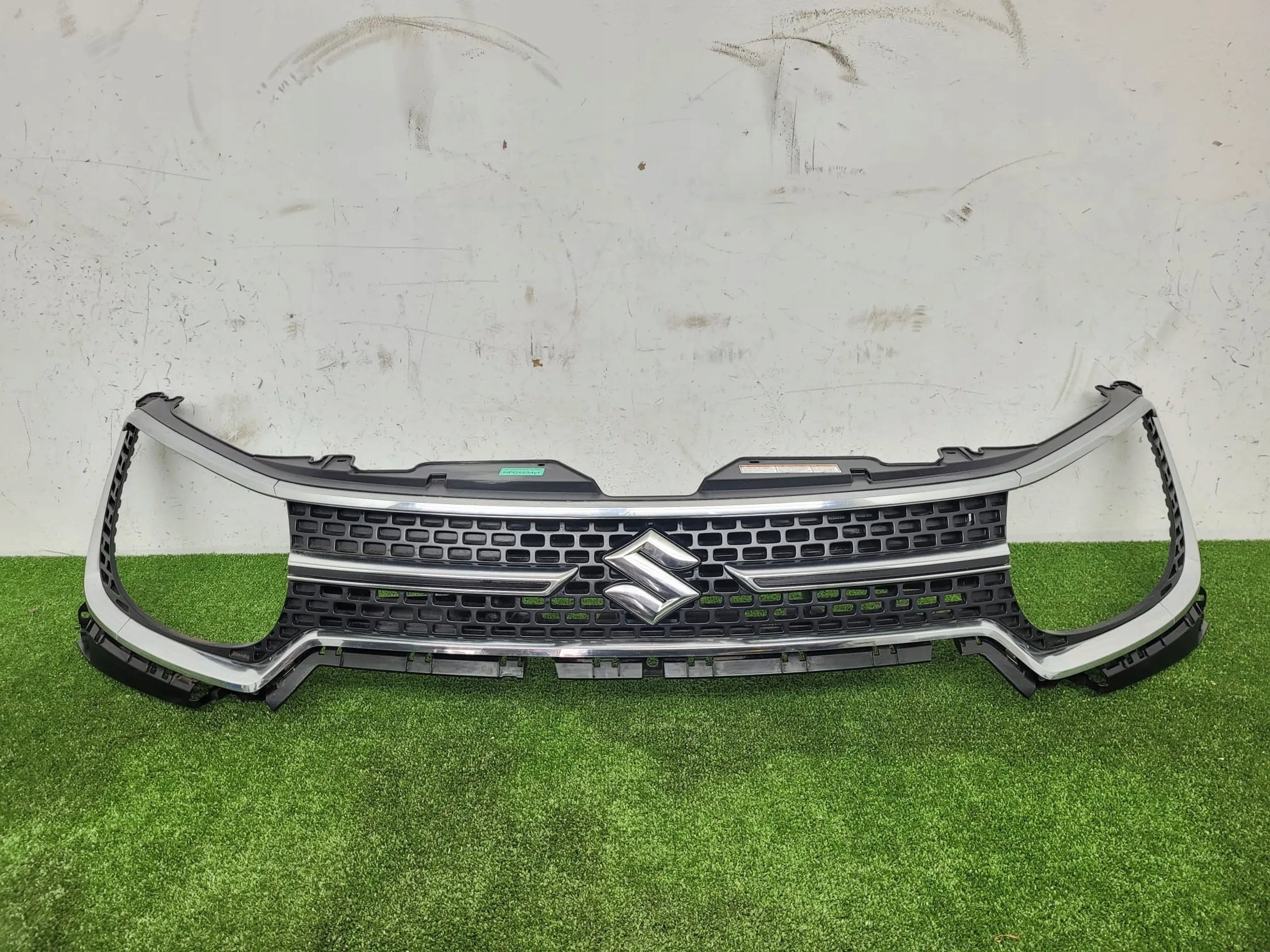  Kühlergrill Suzuki I IGNIS IGNIS III 3 FRONTGRILL 7211262r0 Kühlergitter product image