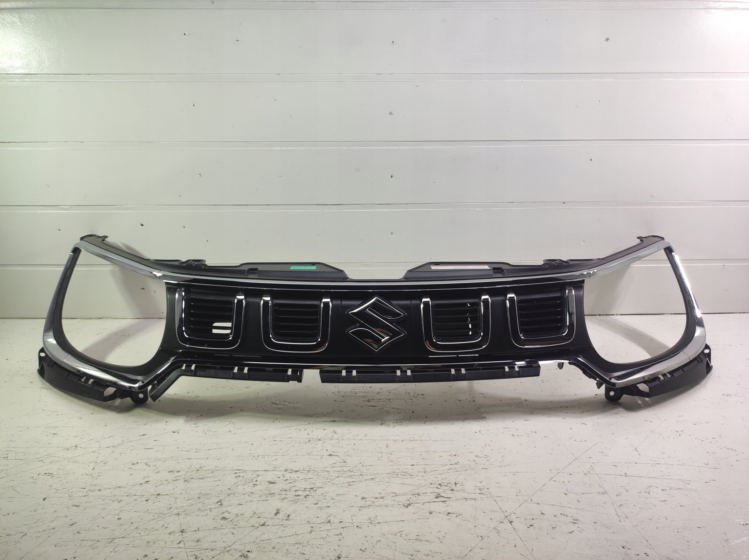 Kühlergrill Suzuki I IGNIS IGNIS III 3 FRONTGRILL 7214173S07 Kühlergitter