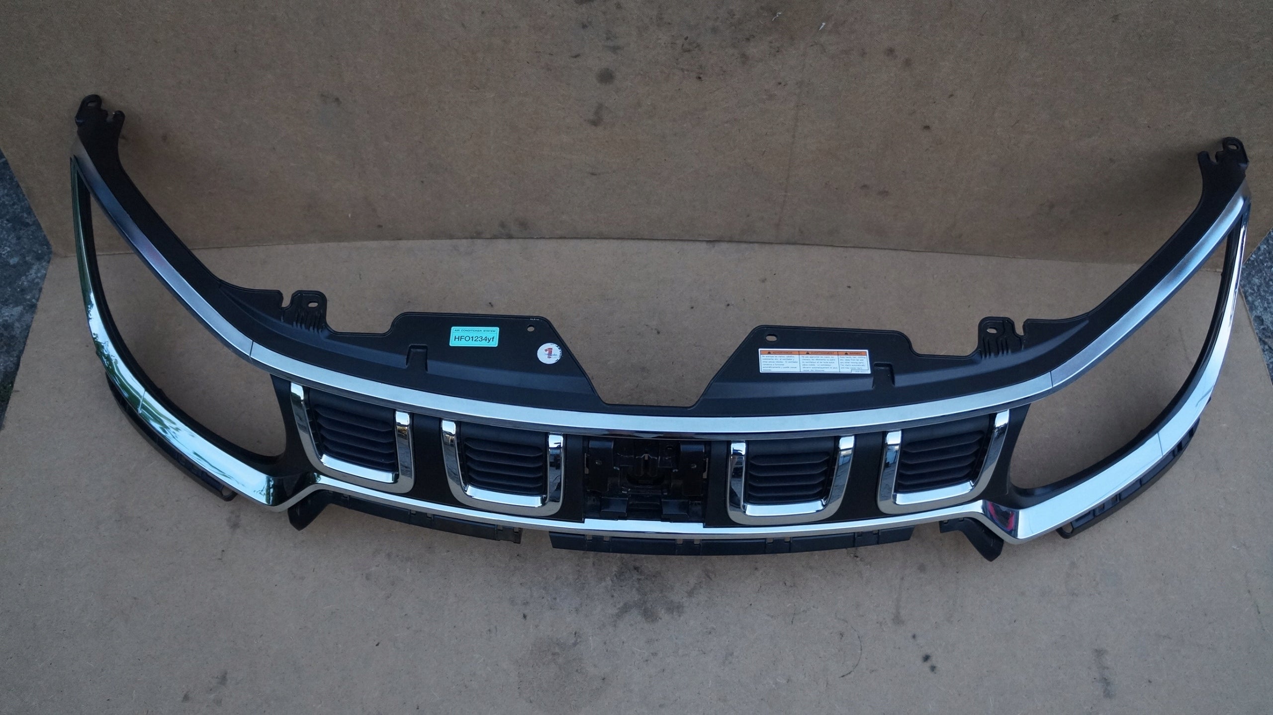 Kühlergrill Suzuki I IGNIS IGNIS 3 III FRONTGRILL 7211173S07 Kühlergitter