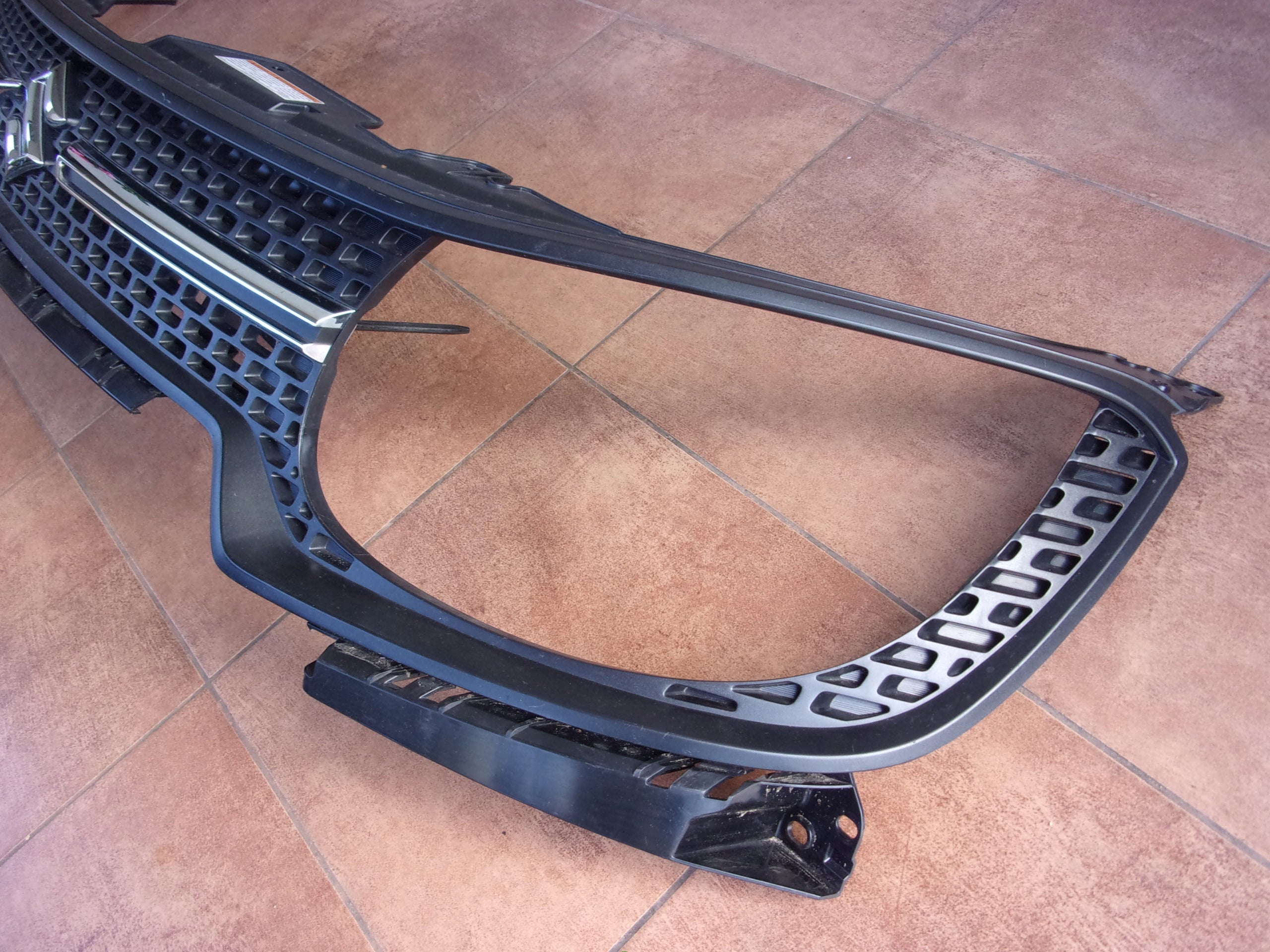 Kühlergrill Suzuki IGNIS 2 I IGNIS FRONTGRILL 7211262R0 Kühlergitter