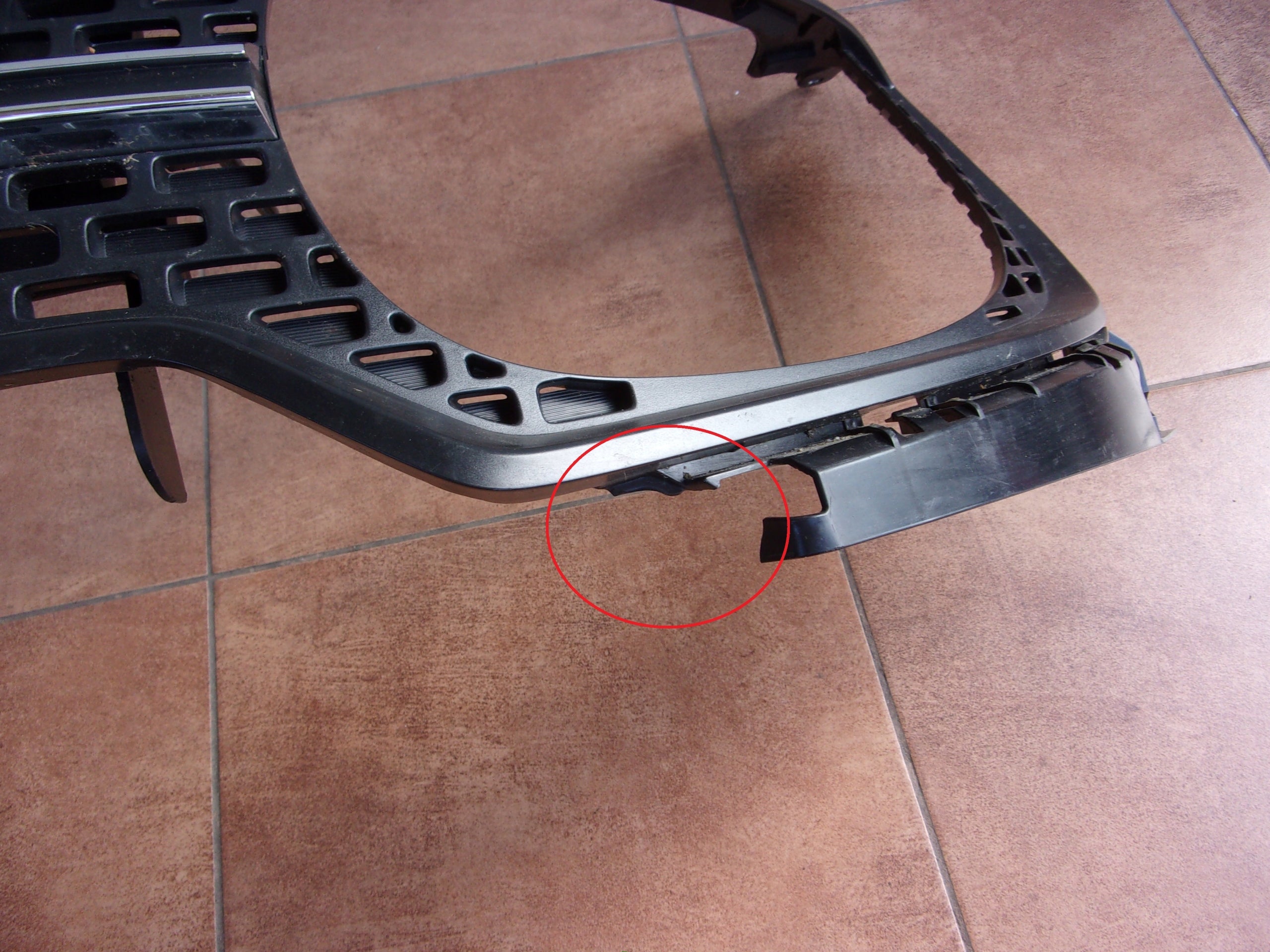 Kühlergrill Suzuki IGNIS 2 I IGNIS FRONTGRILL 7211262R0 Kühlergitter