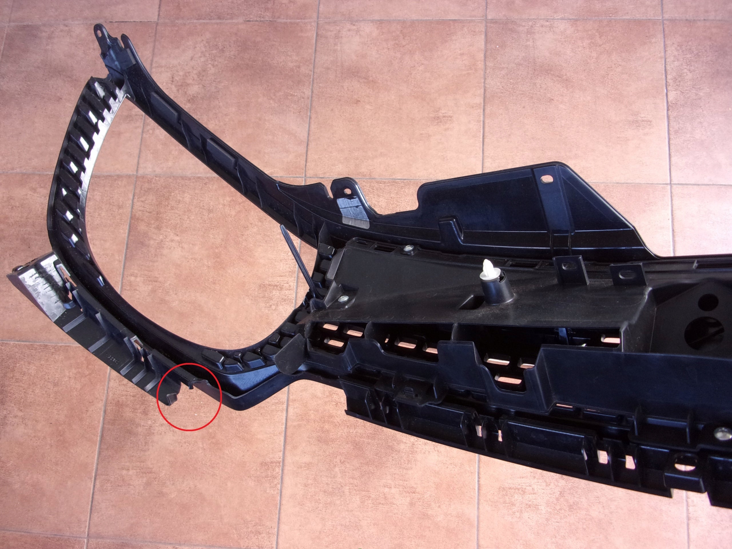 Kühlergrill Suzuki IGNIS 2 I IGNIS FRONTGRILL 7211262R0 Kühlergitter