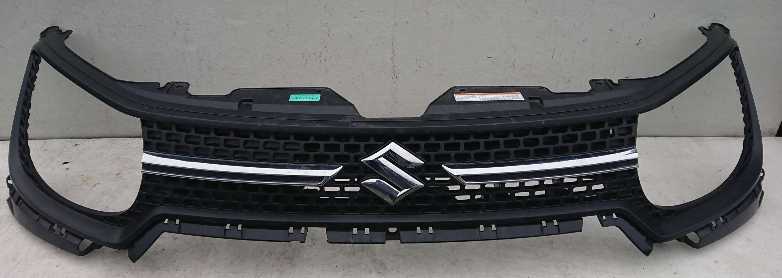 Kühlergrill Suzuki IGNIS 3 I IGNIS FRONTGRILL 7211262r0k Kühlergitter