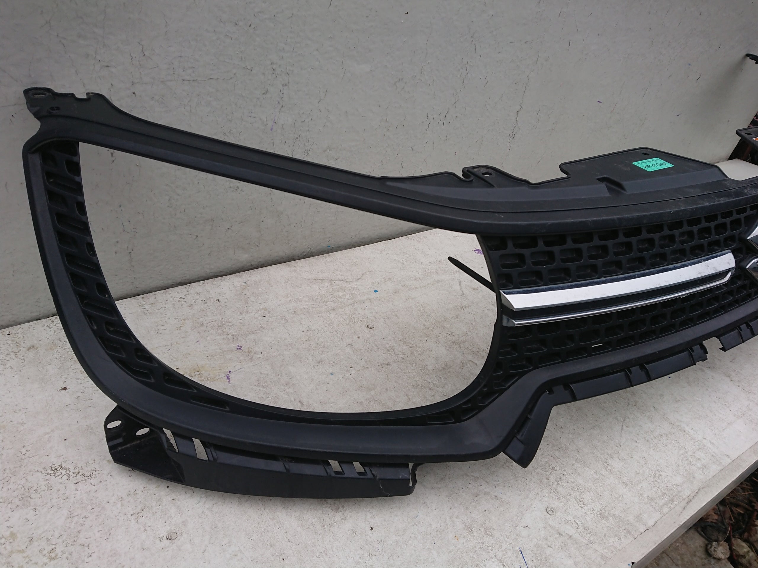 Kühlergrill Suzuki IGNIS 3 I IGNIS FRONTGRILL 7211262r0k Kühlergitter