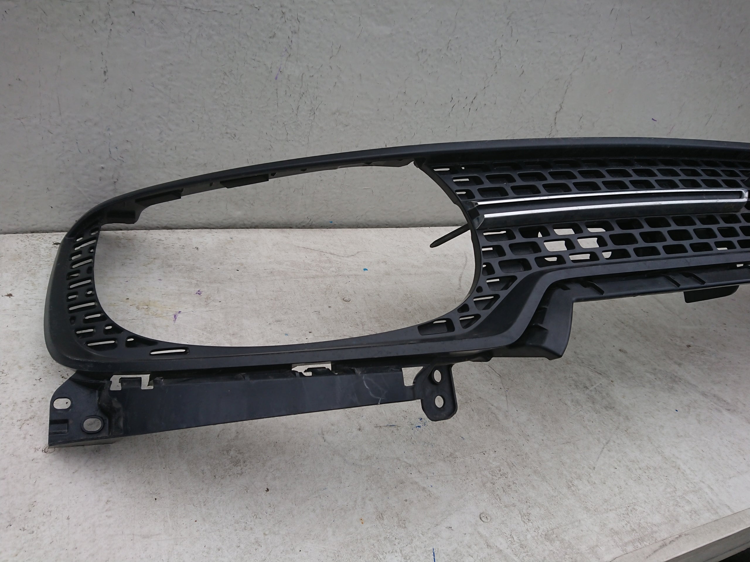 Kühlergrill Suzuki IGNIS 3 I IGNIS FRONTGRILL 7211262r0k Kühlergitter