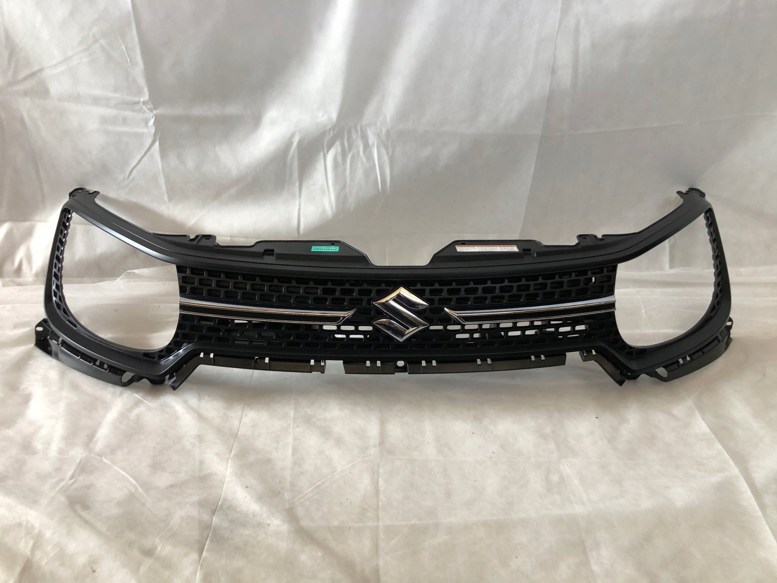 Kühlergrill Suzuki I IGNIS IGNIS III FRONTGRILL Kühlergitter