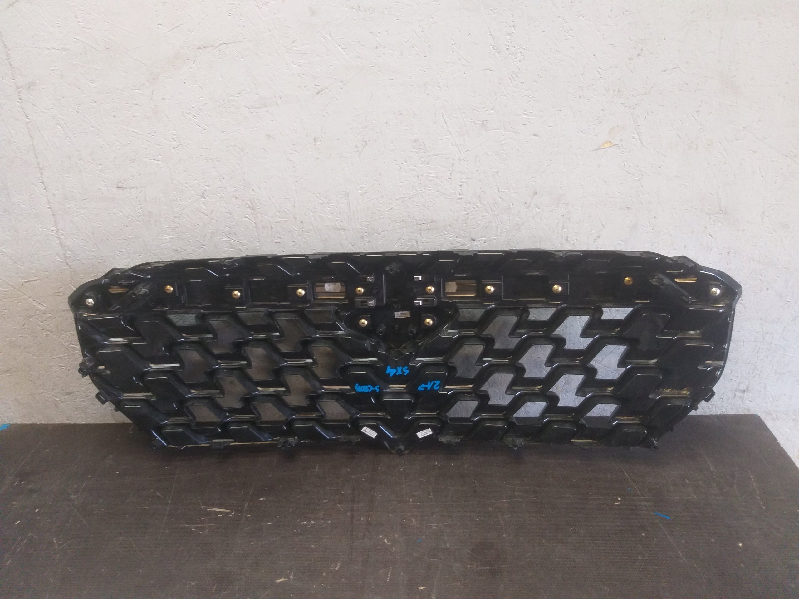 Kühlergrill Suzuki S CROSS I SCROSS SX4 FRONTGRILL 7174163T0A Kühlergitter