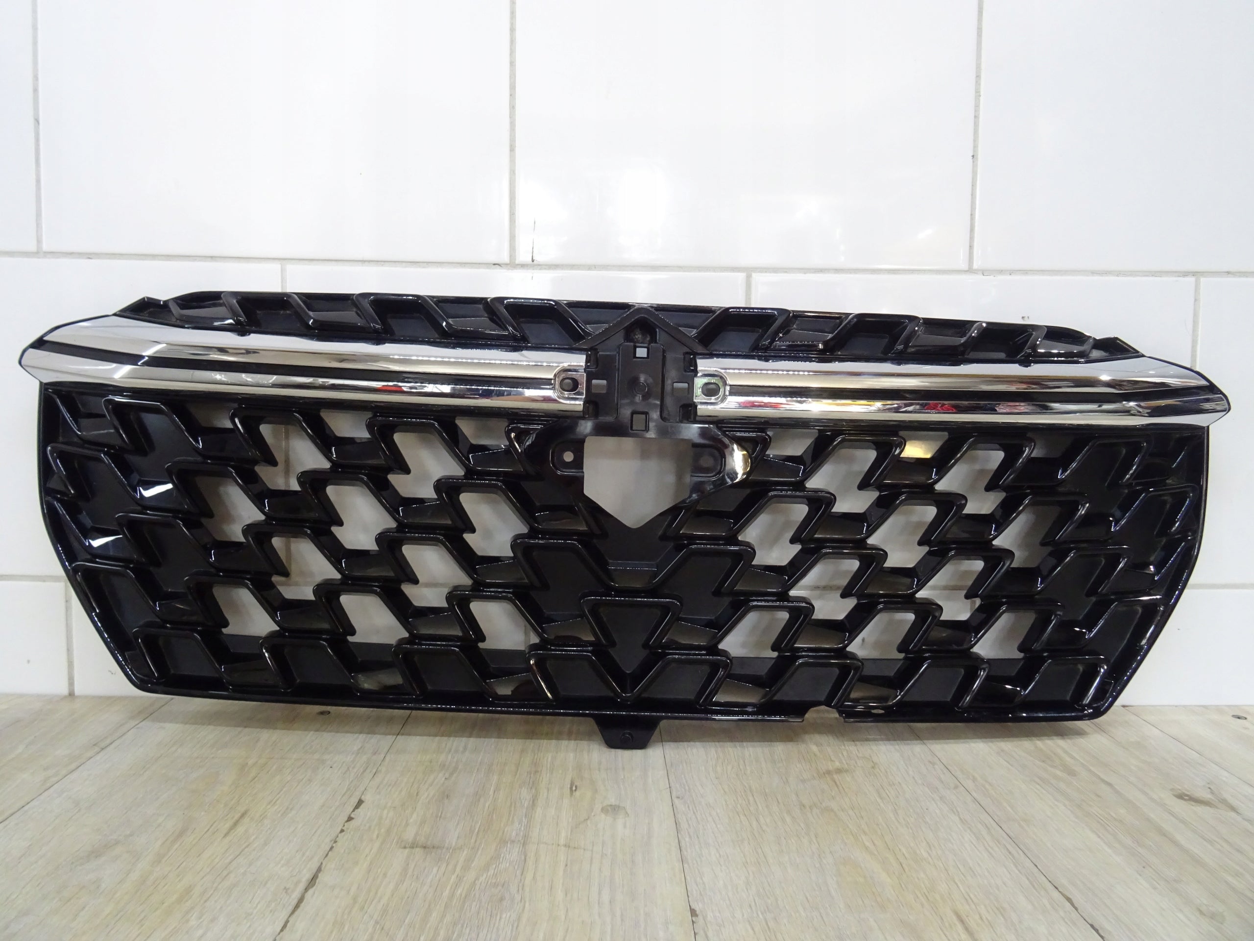 Kühlergrill Suzuki SCROSS I SX4 I SCROSS FRONTGRILL 7174163T0 Kühlergitter