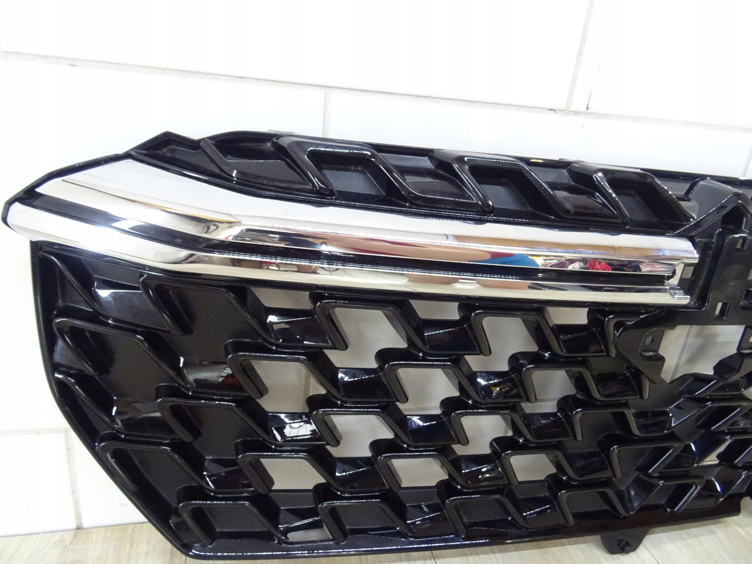 Kühlergrill Suzuki SCROSS I SX4 I SCROSS FRONTGRILL 7174163T0 Kühlergitter