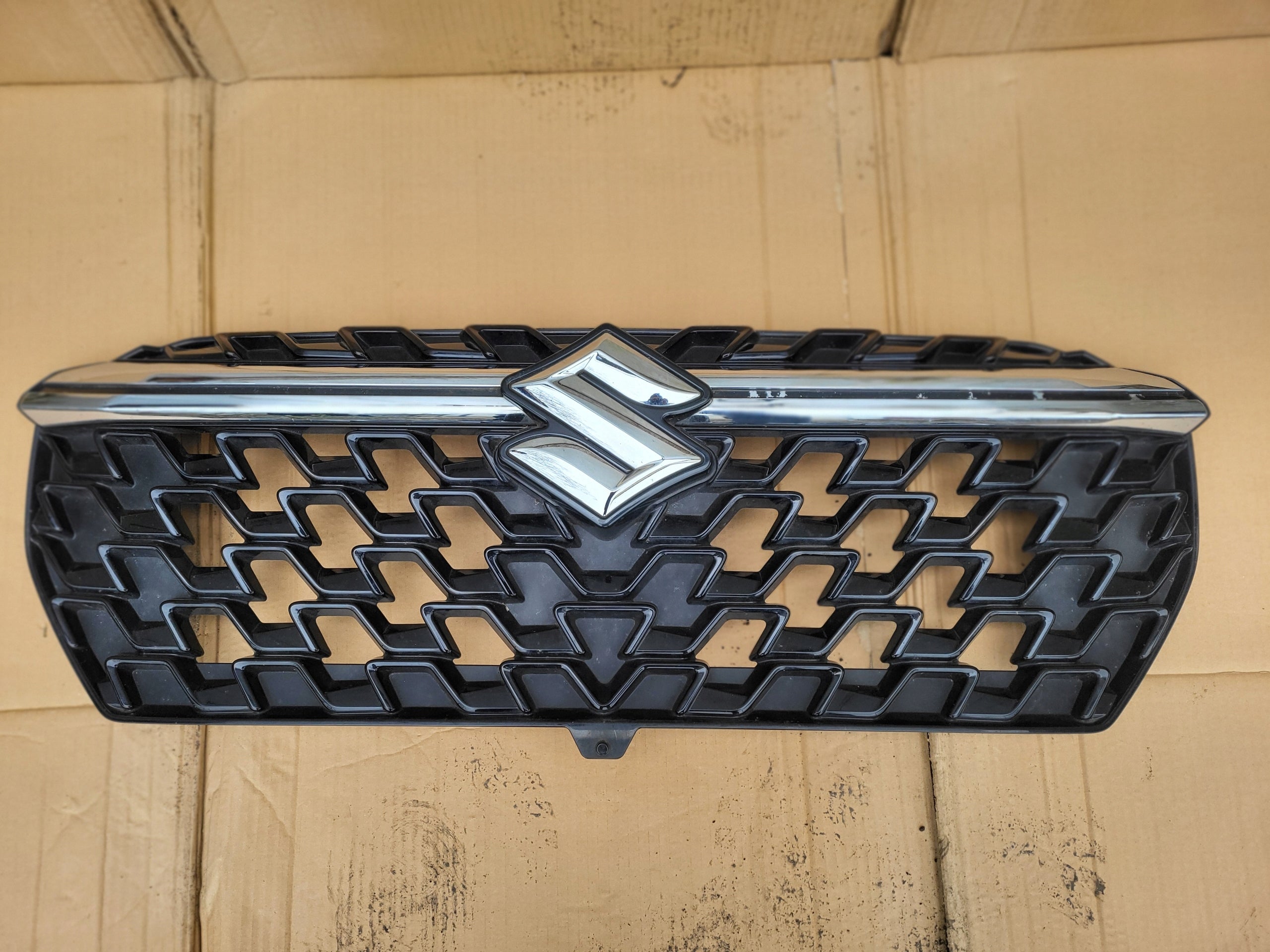  Kühlergrill Suzuki SX4 I SCROSS FRONTGRILL Kühlergitter product image