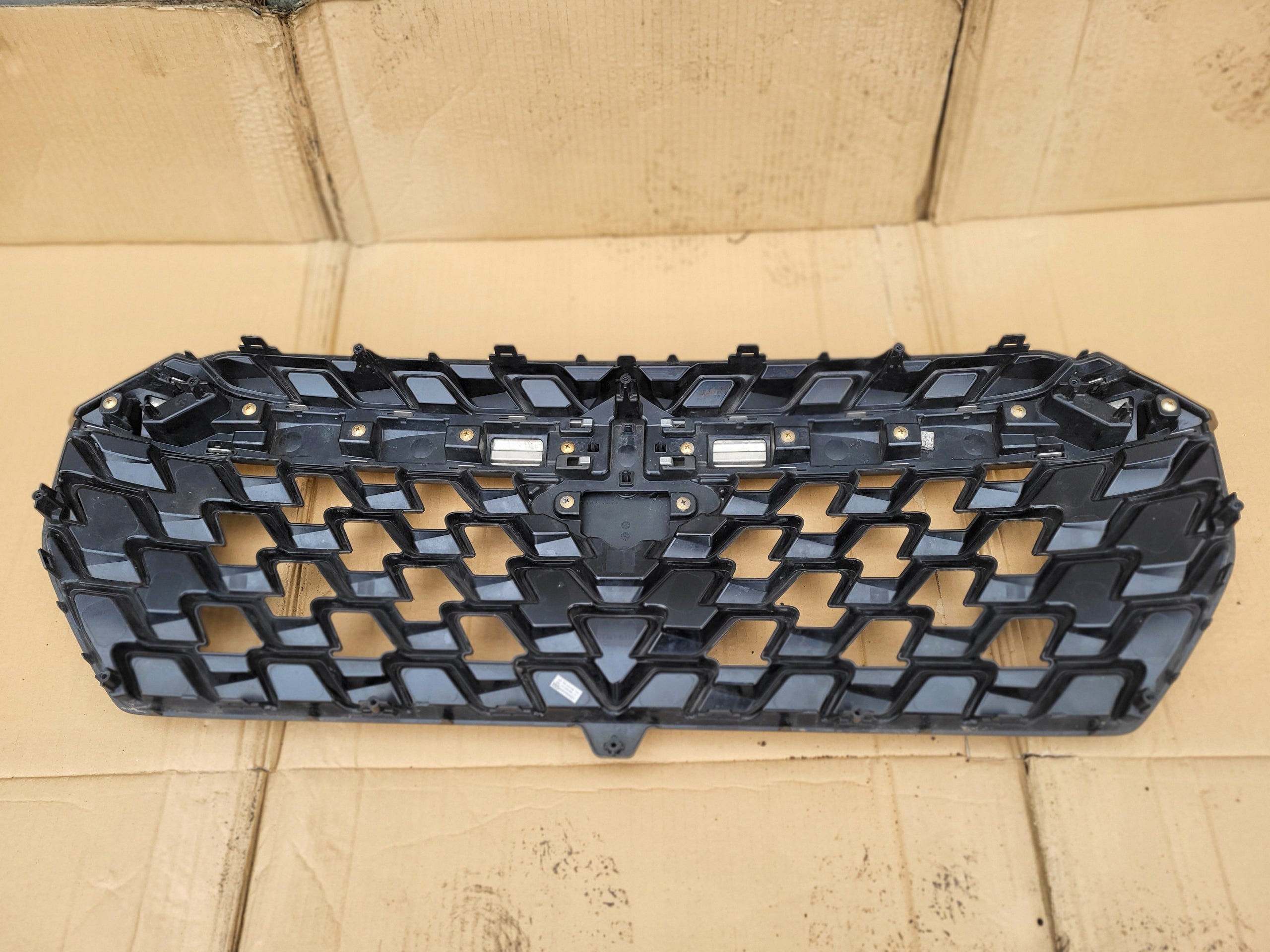 Kühlergrill Suzuki SX4 I SCROSS FRONTGRILL Kühlergitter