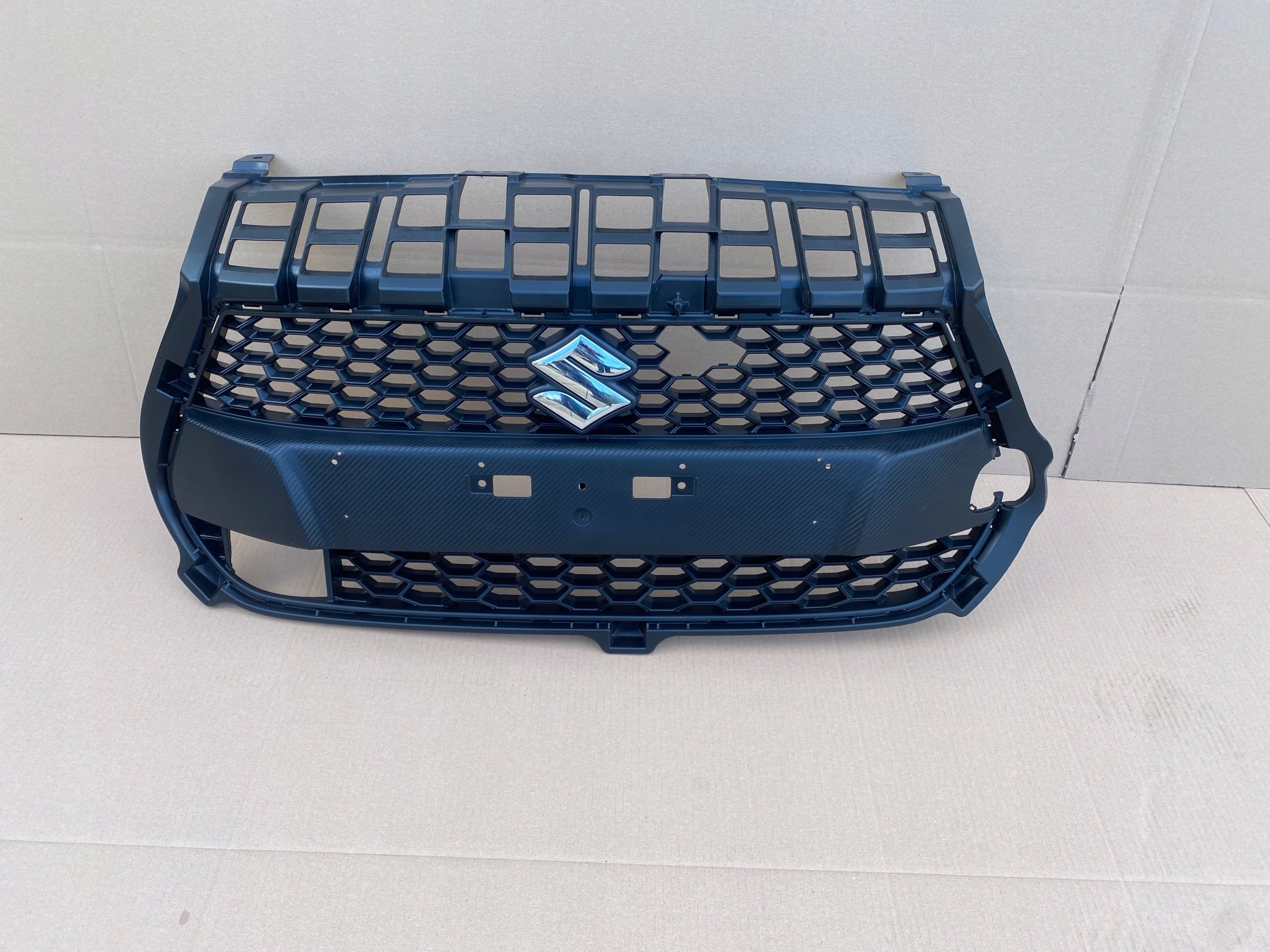 Kühlergrill Suzuki I SWIFT FRONTGRILL 7174168r20 Kühlergitter