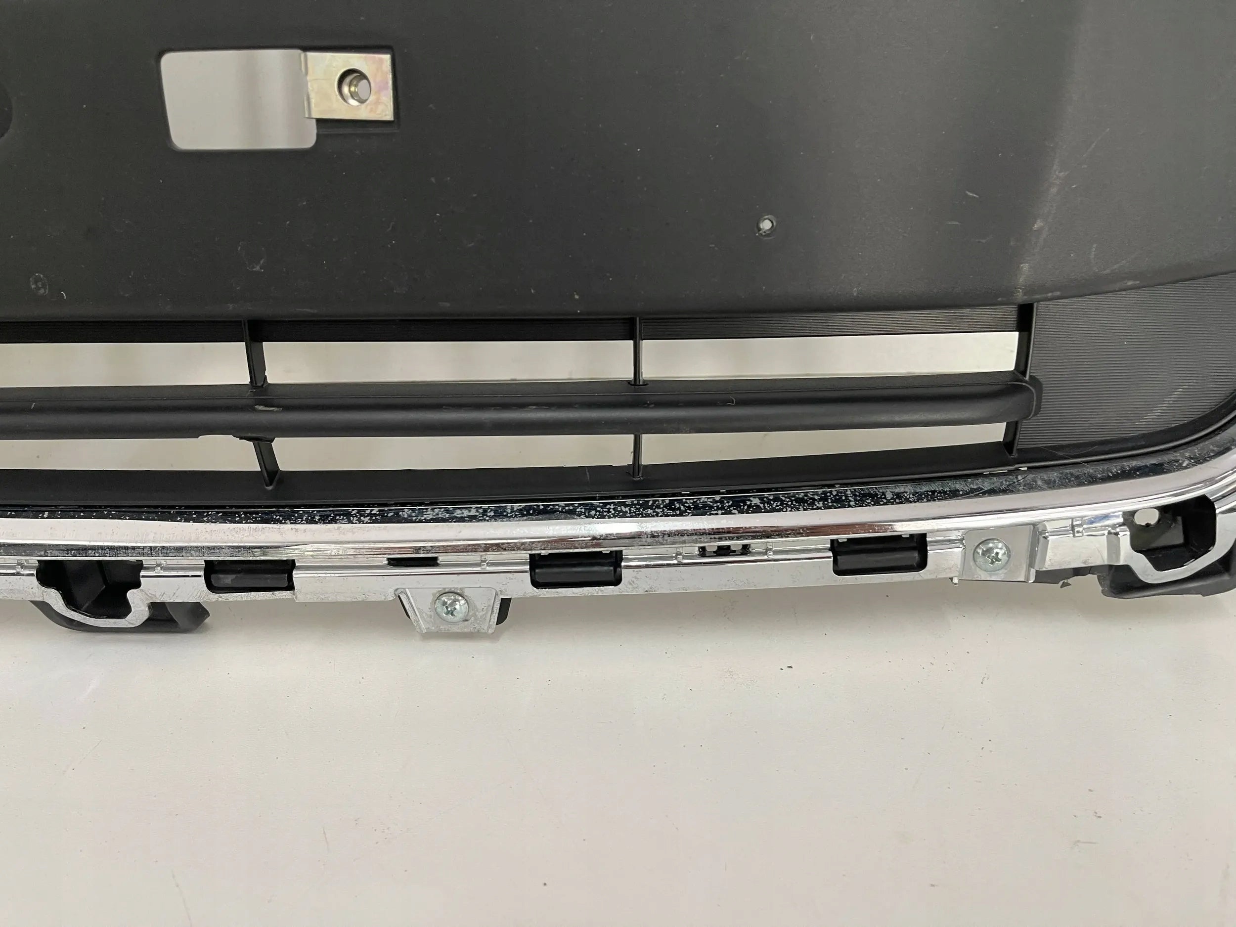 Kühlergrill Suzuki I SWIFT FRONTGRILL 7174152R77 Kühlergitter