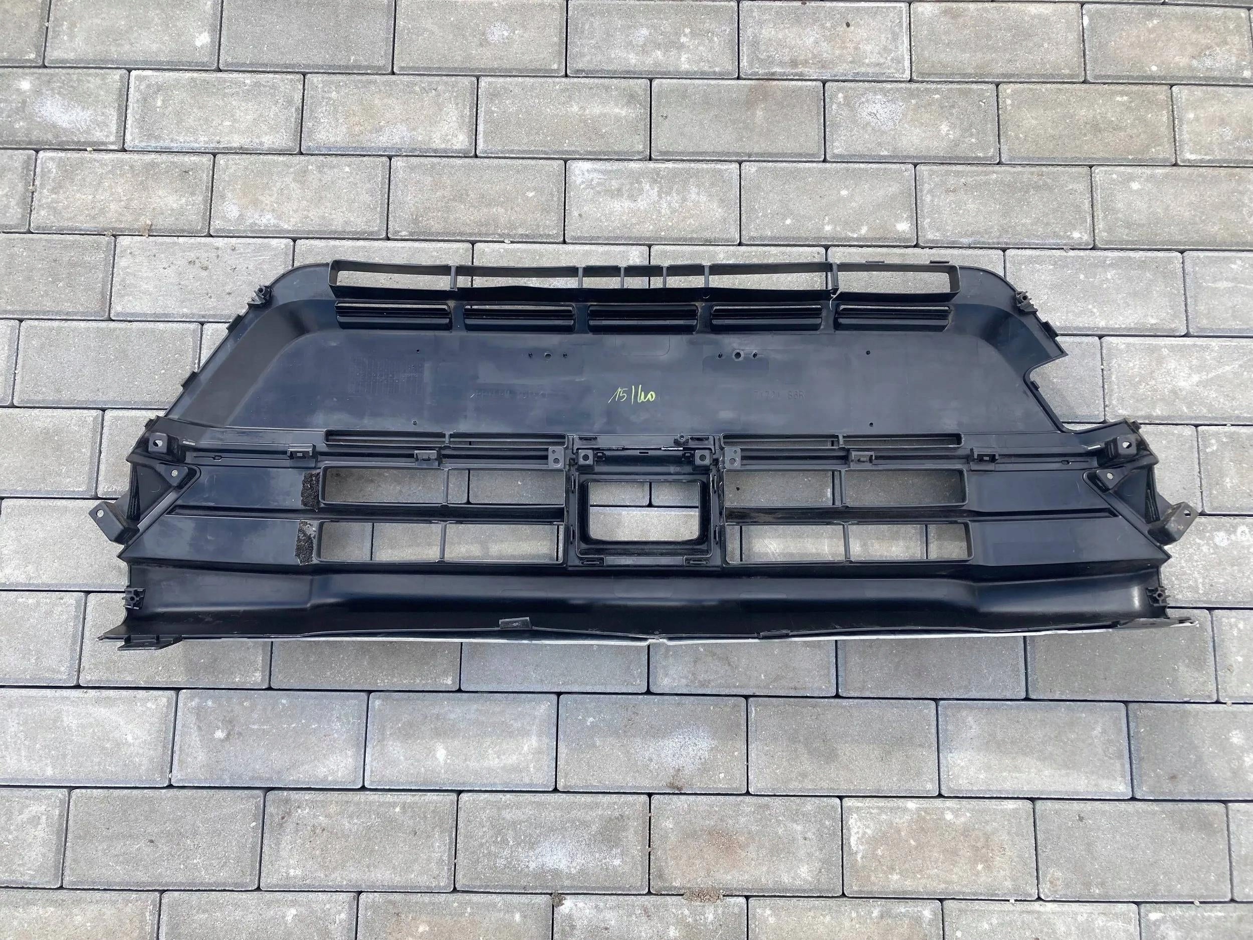 Kühlergrill Suzuki I VITARA FRONTGRILL 7172186R71 Kühlergitter