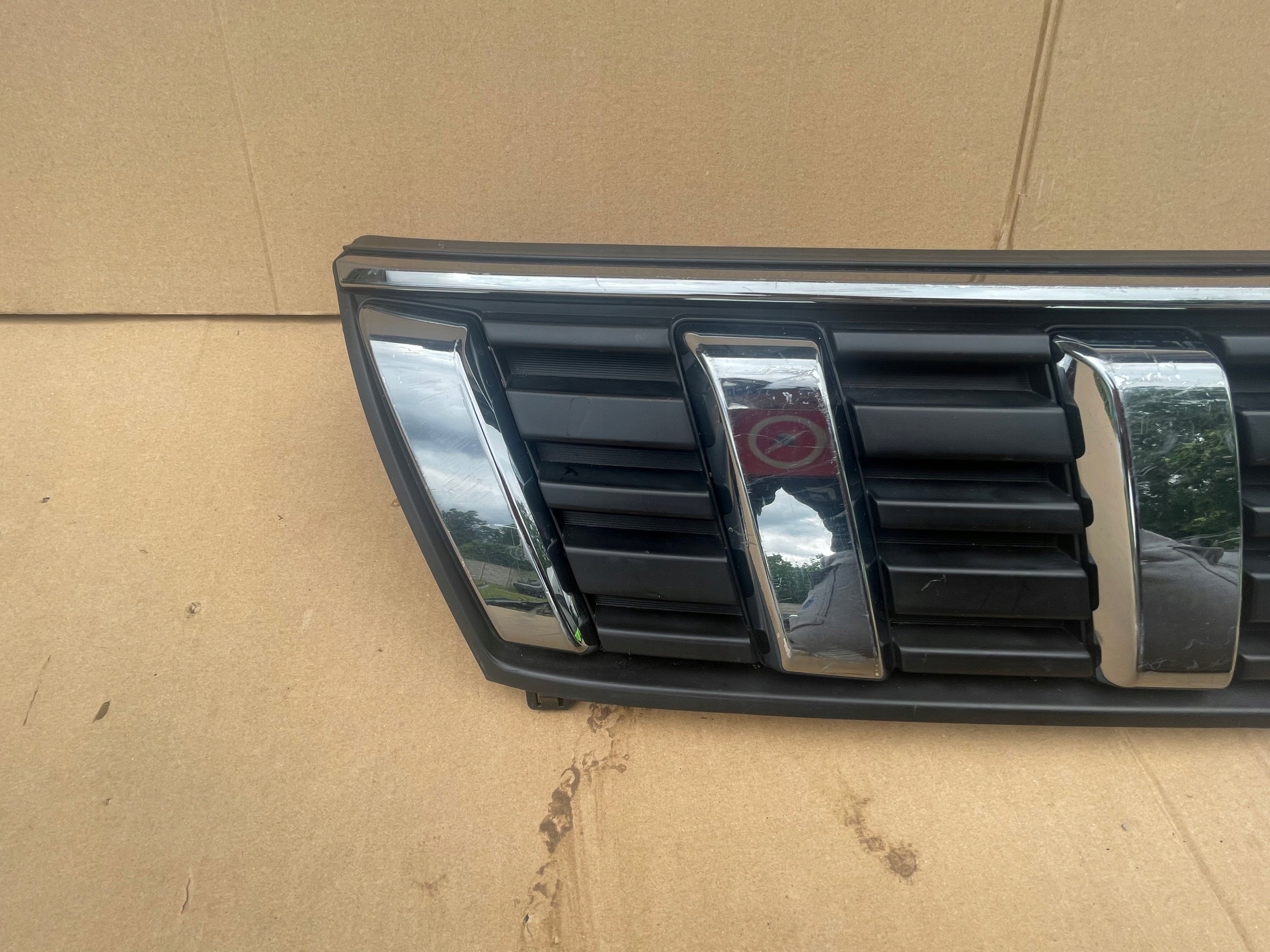 Kühlergrill Suzuki I VITARA VITARA II FRONTGRILL 7212186R07 Kühlergitter