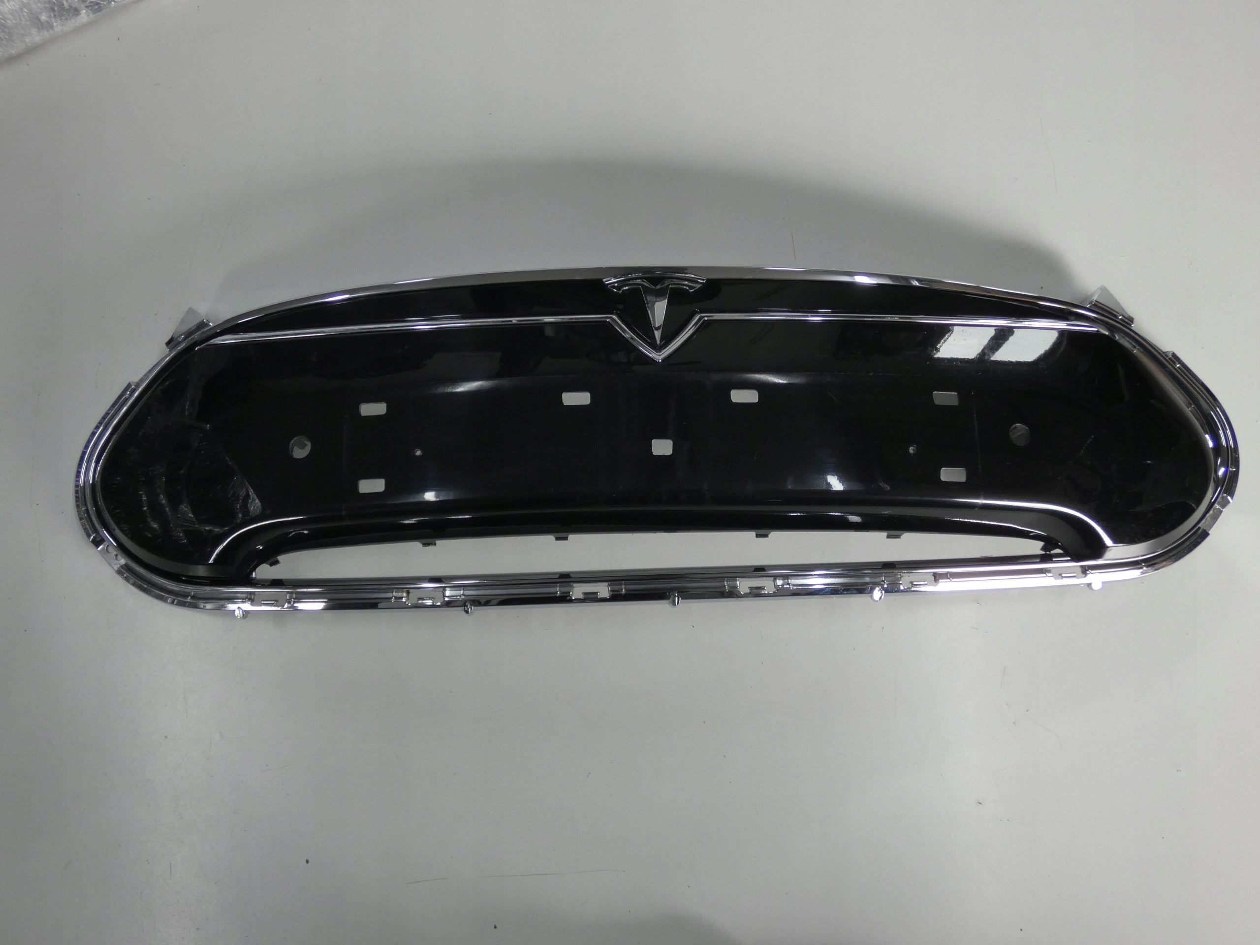 Kühlergrill Tesla S FRONTGRILL 102331200A Kühlergitter