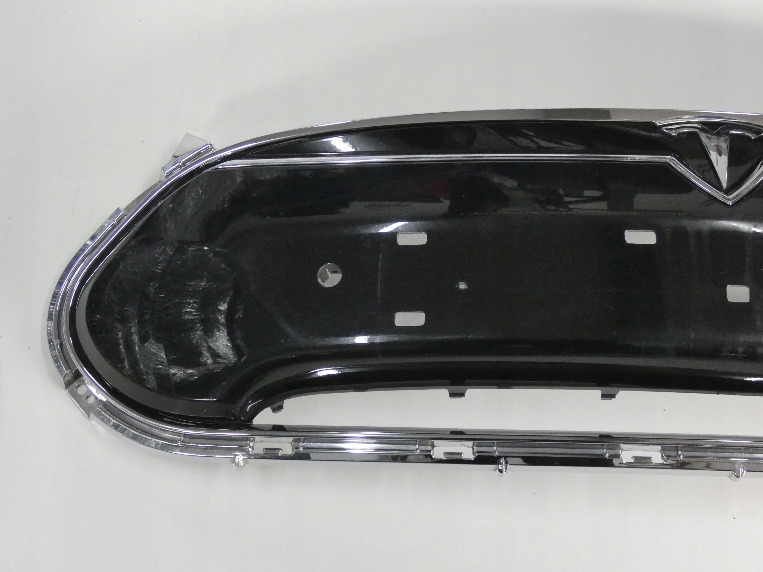 Kühlergrill Tesla S FRONTGRILL 102331200A Kühlergitter