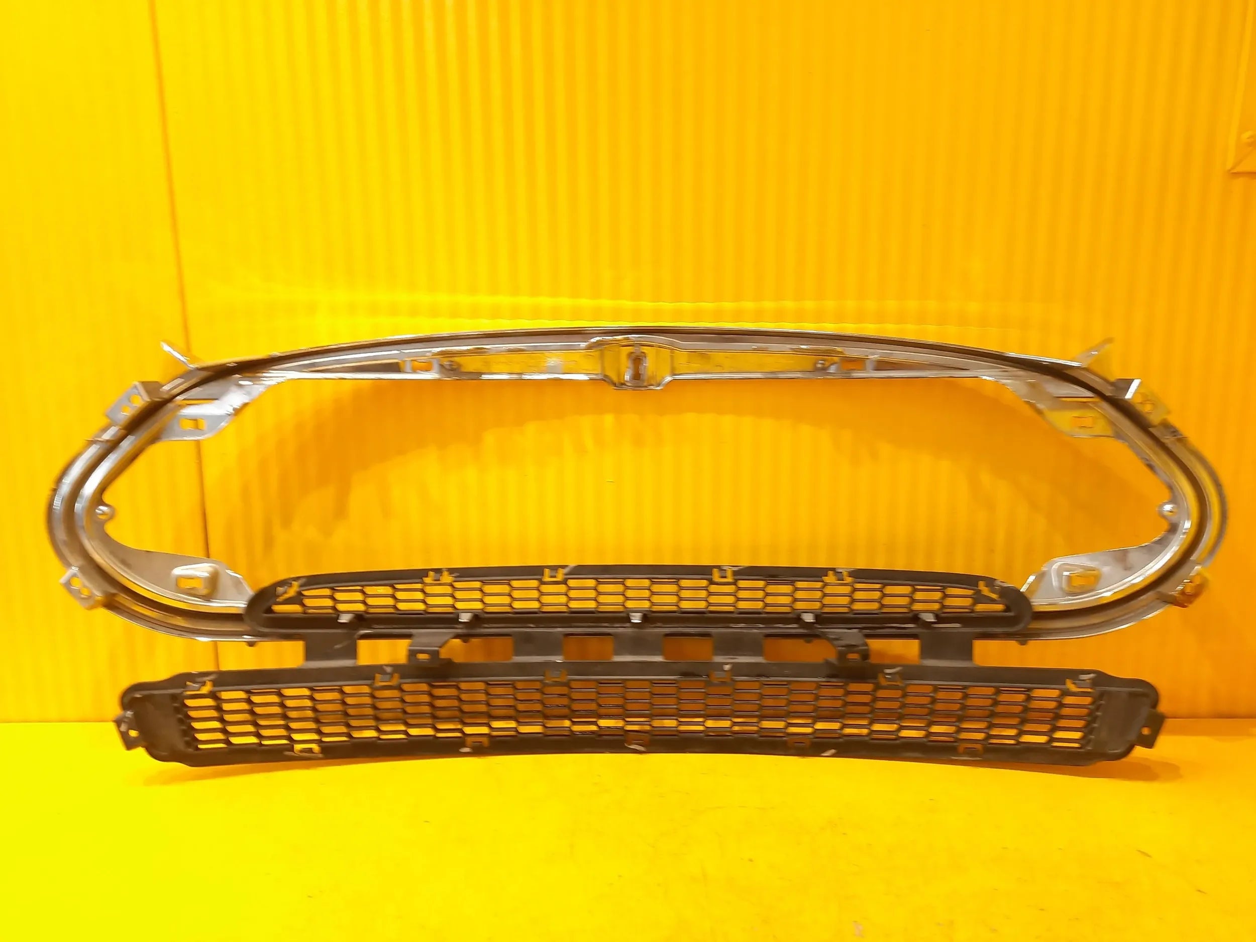 Kühlergrill Tesla MODEL S FRONTGRILL 101741400D Kühlergitter