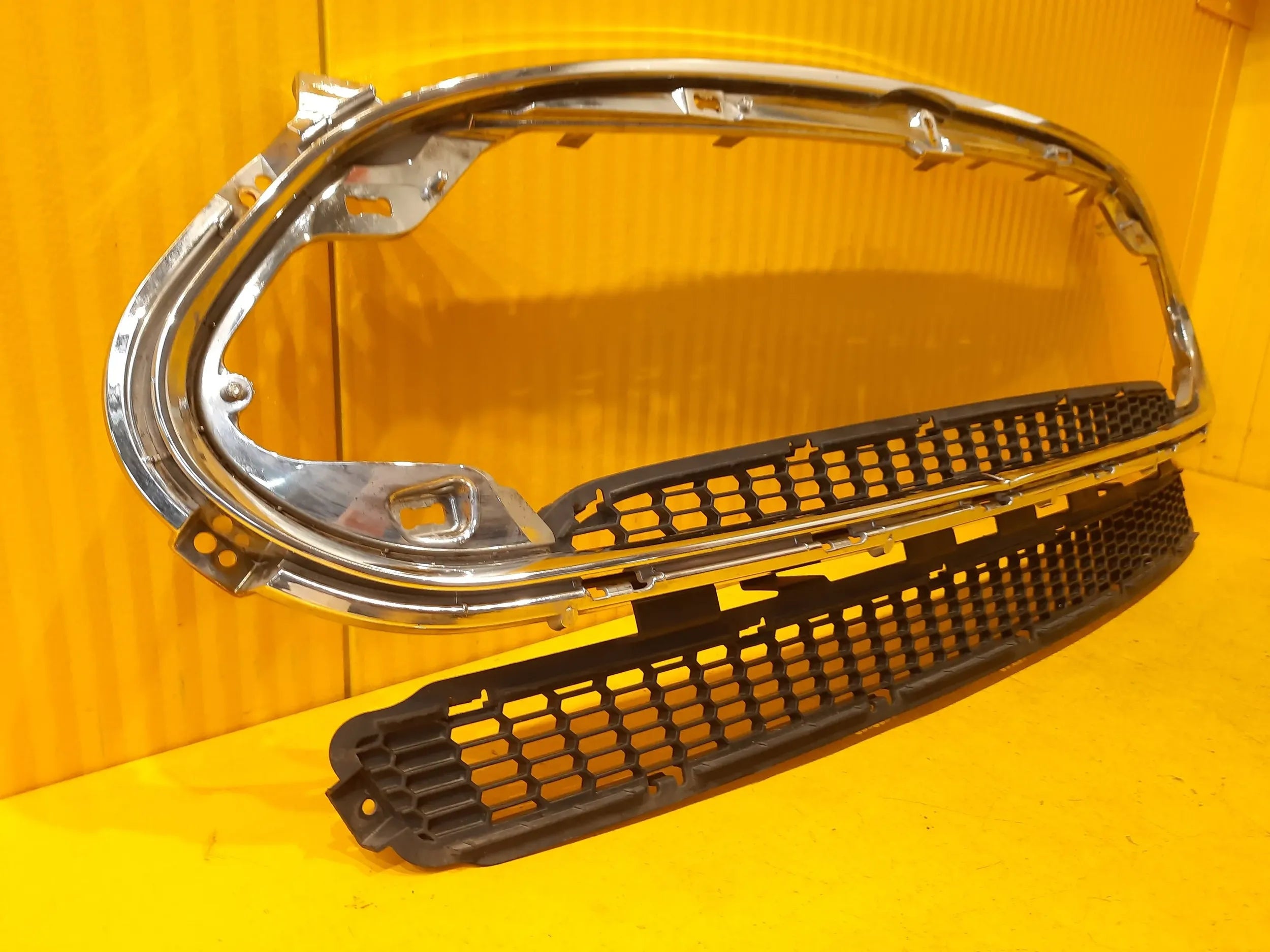 Kühlergrill Tesla MODEL S FRONTGRILL 101741400D Kühlergitter